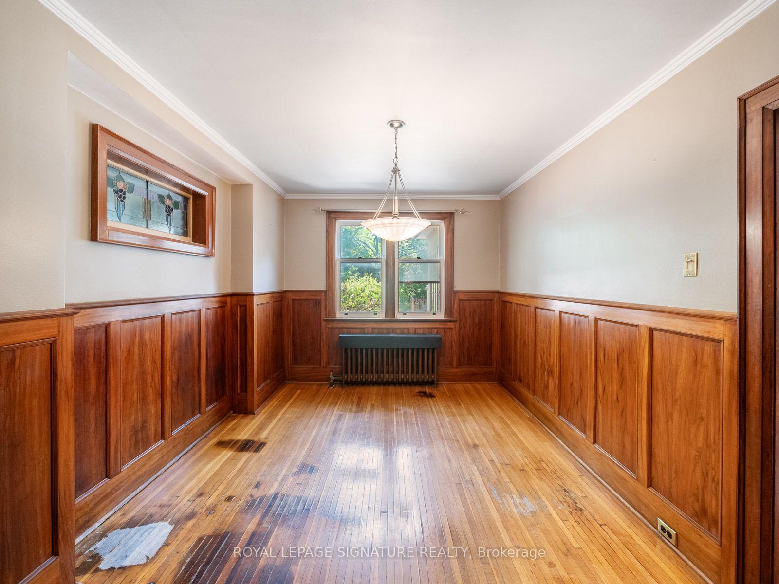 Photo 8 of 511 Donlands Avenue, Toronto, East York — HOMEH