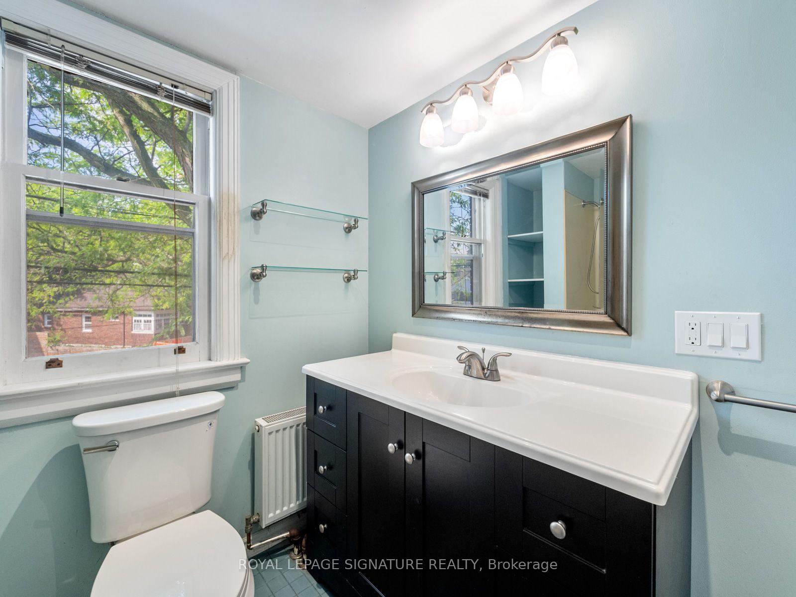 Photo 20 of 511 Donlands Avenue, Toronto, East York — HOMEH