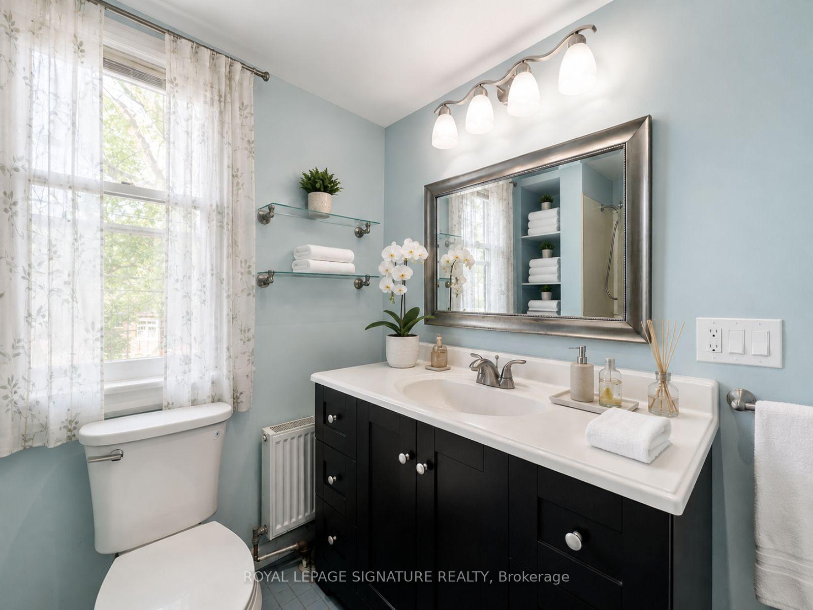 Photo 21 of 511 Donlands Avenue, Toronto, East York — HOMEH