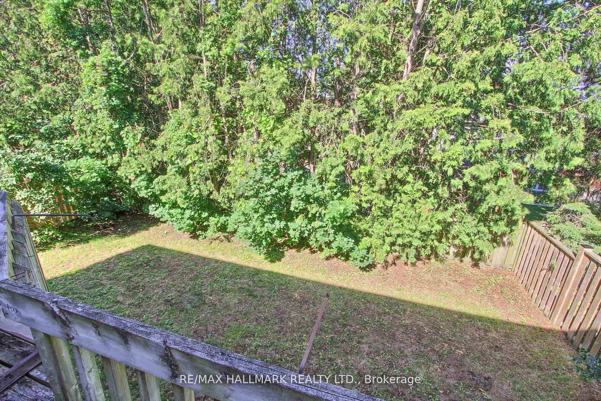 Photo 45 of 865 Arnold Crescent, Newmarket, Gorham-College Manor — HOMEH