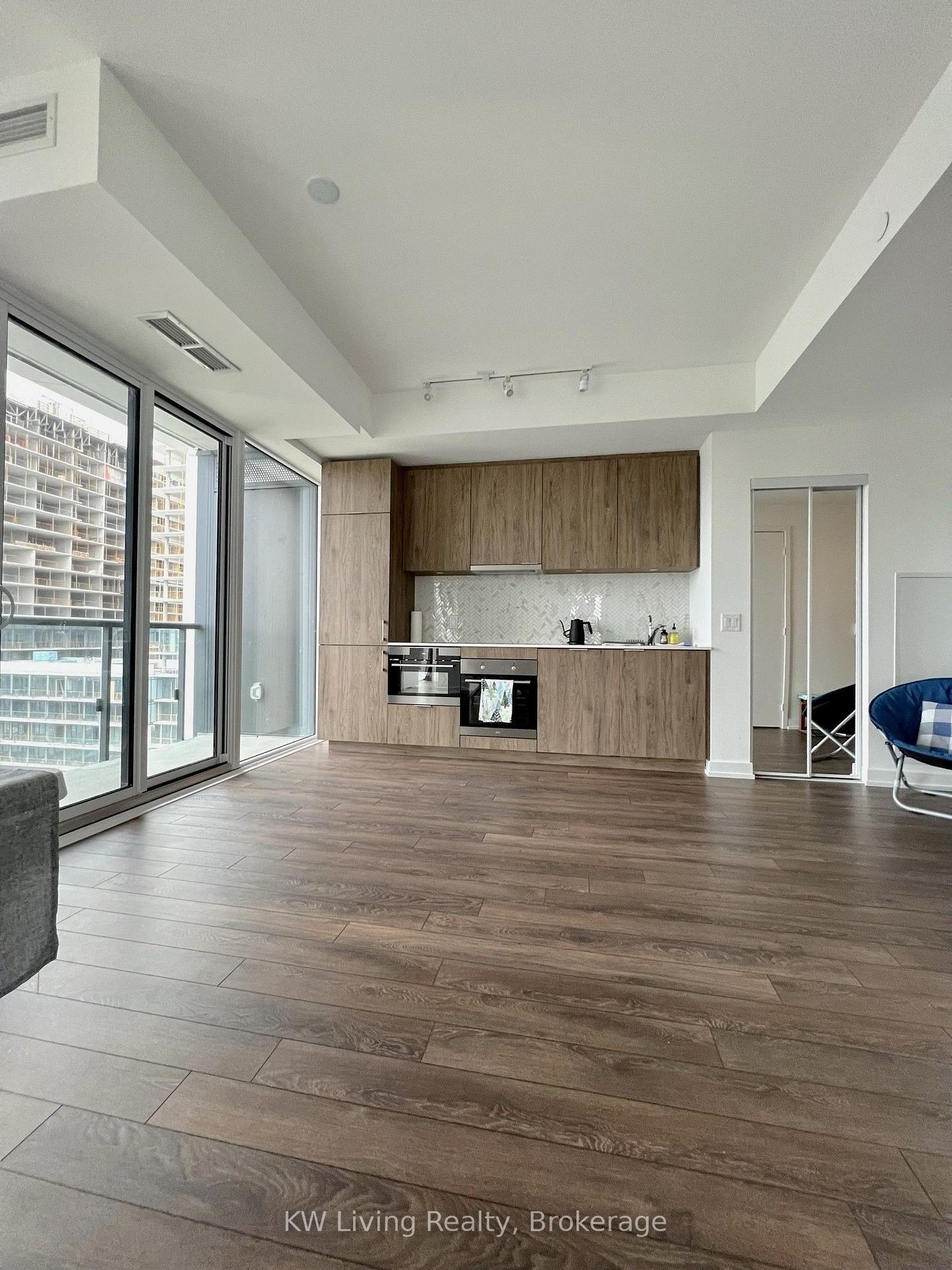 Photo 10 of Unit 1920, 158 Front Street E, Toronto, Moss Park — HOMEH