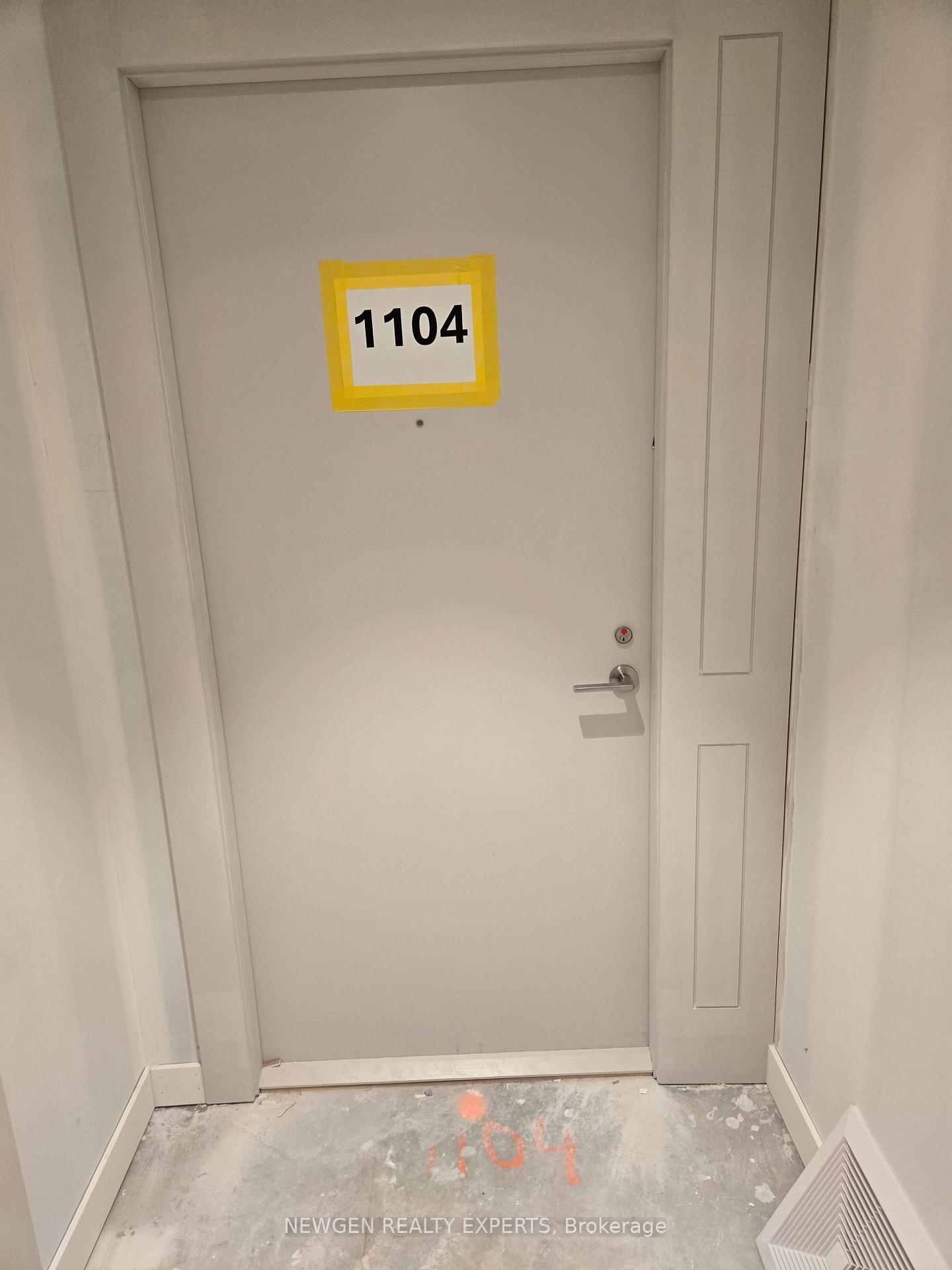 Photo 1 of Unit 1104, 4010 Eglinton Avenue W, Etobicoke, Humber Heights — HOMEH