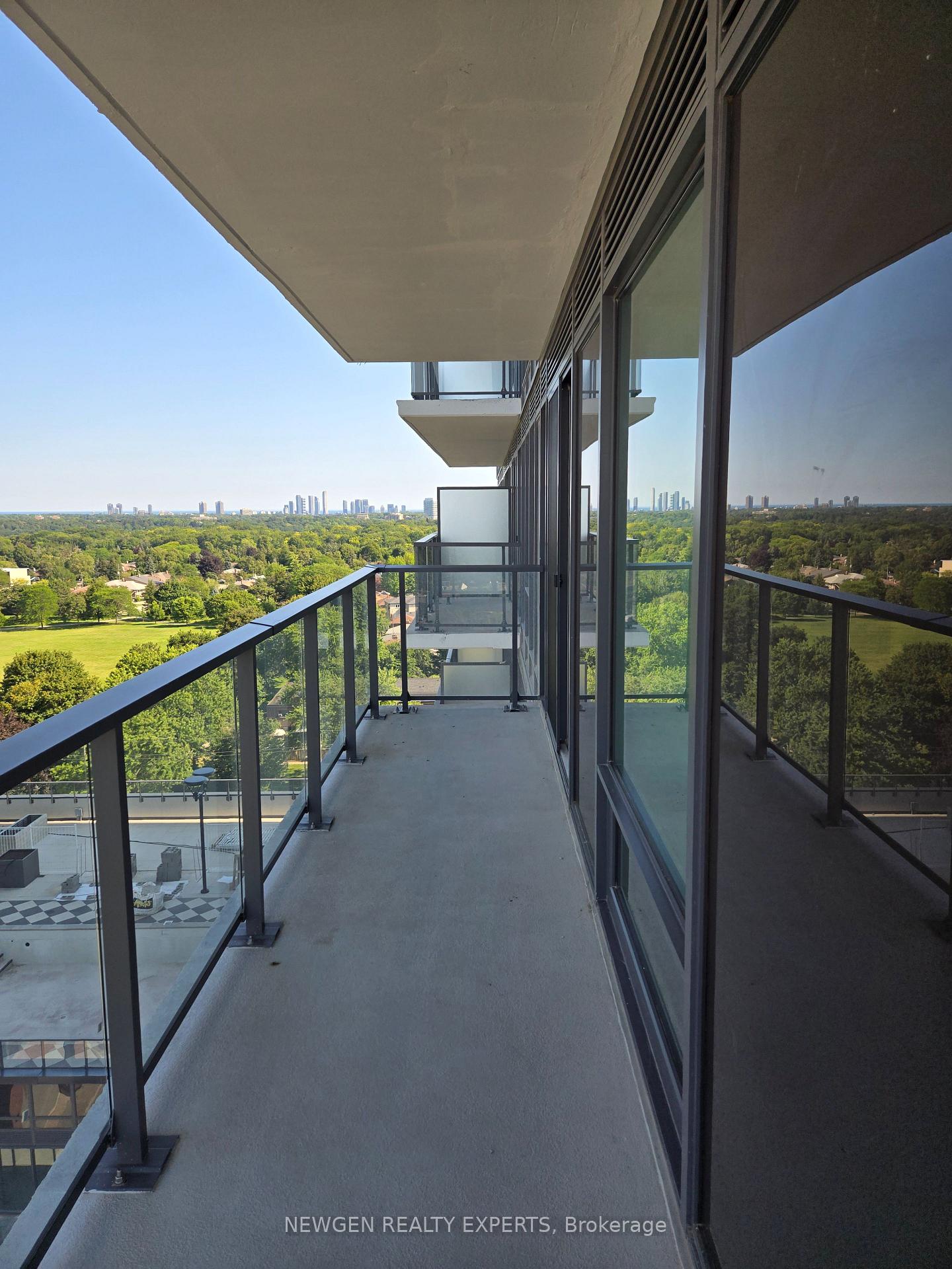 Photo 12 of Unit 1104, 4010 Eglinton Avenue W, Etobicoke, Humber Heights — HOMEH