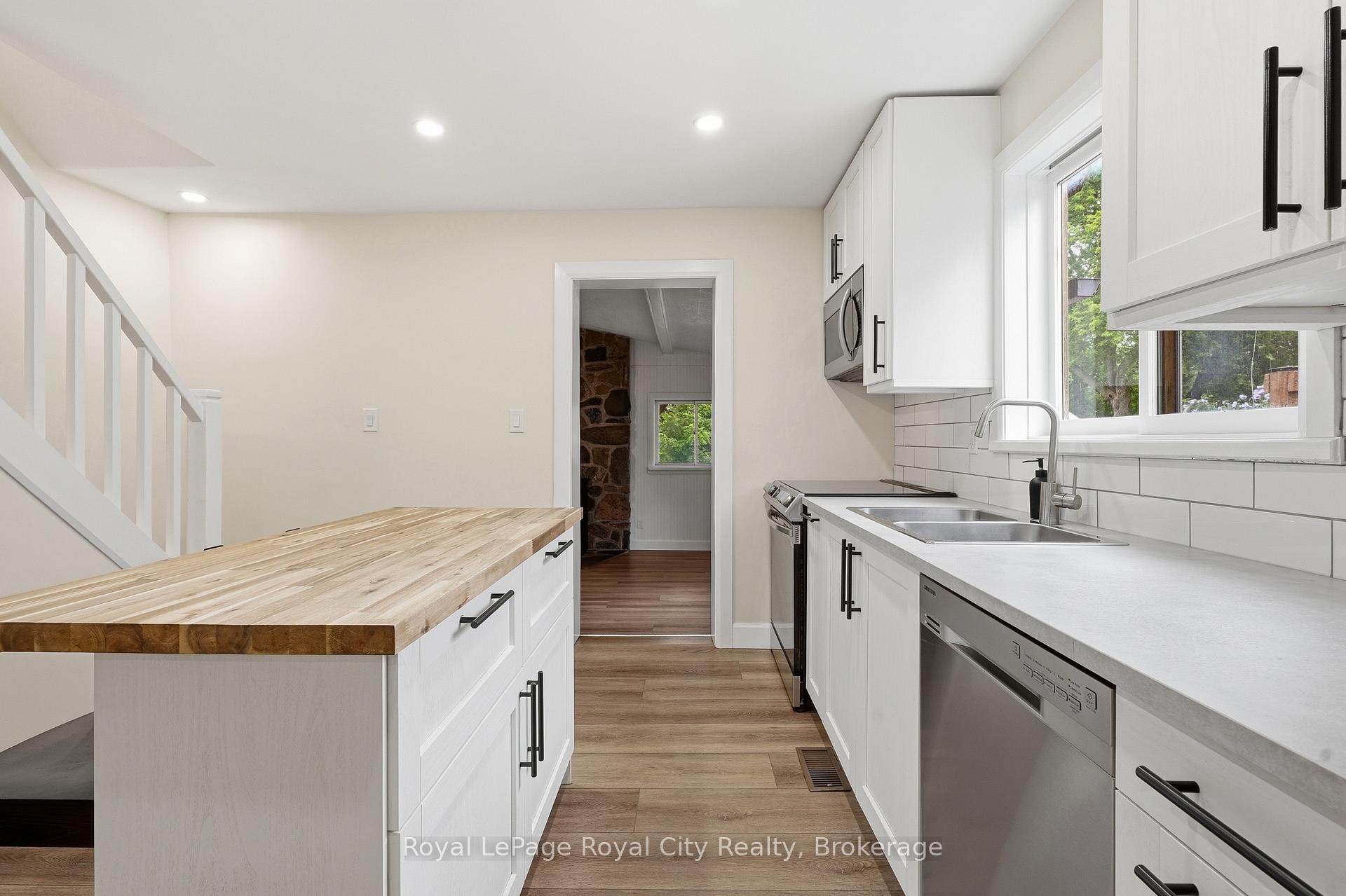 Photo 12 of 55 Stevenson Street S, Guelph, St. Patrick's Ward — HOMEH