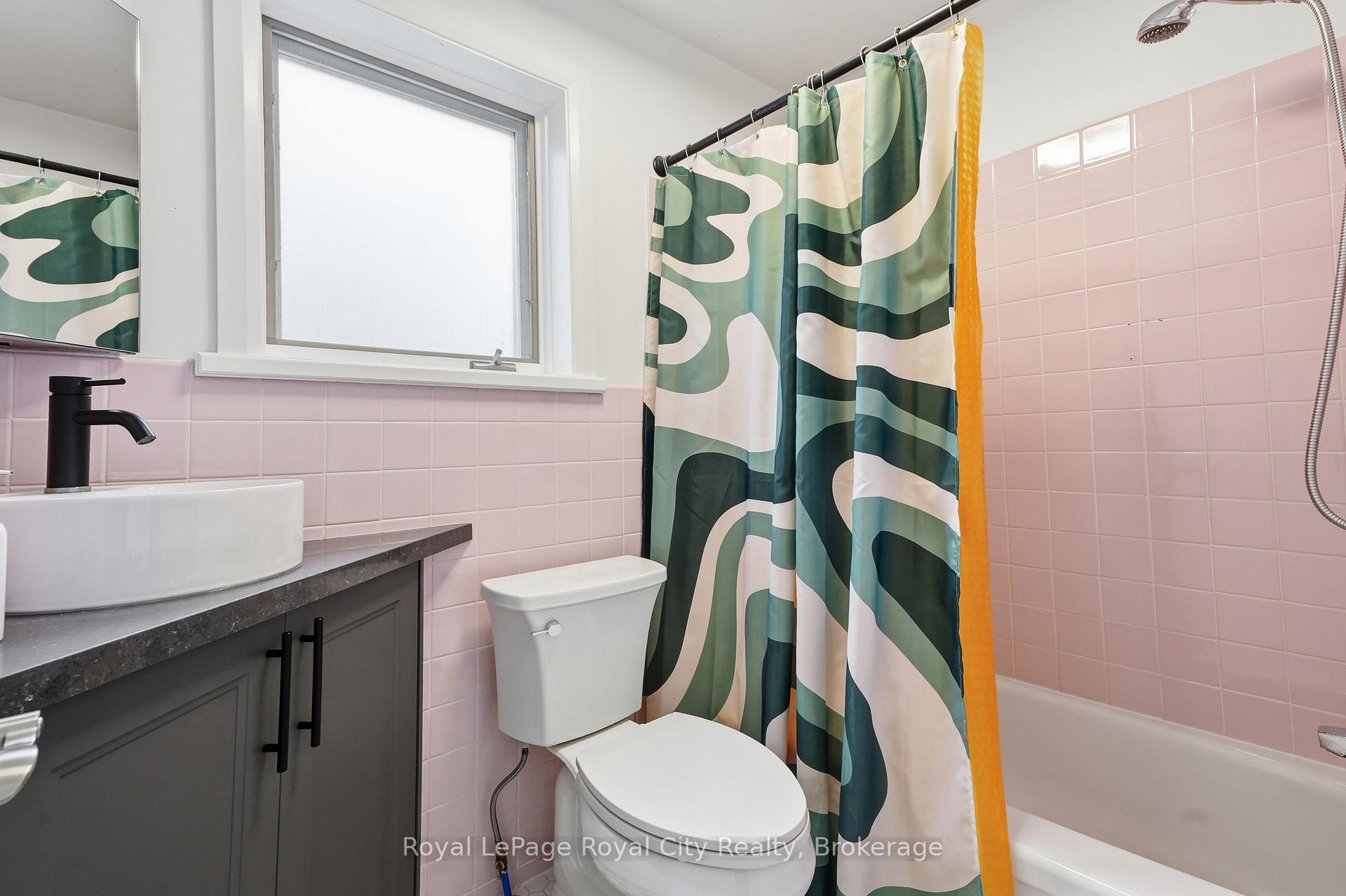 Photo 19 of 55 Stevenson Street S, Guelph, St. Patrick's Ward — HOMEH
