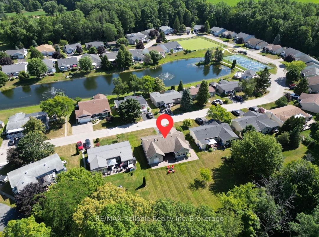Photo 4 of 347 Shannon Boulevard, South Huron, Stephen — HOMEH