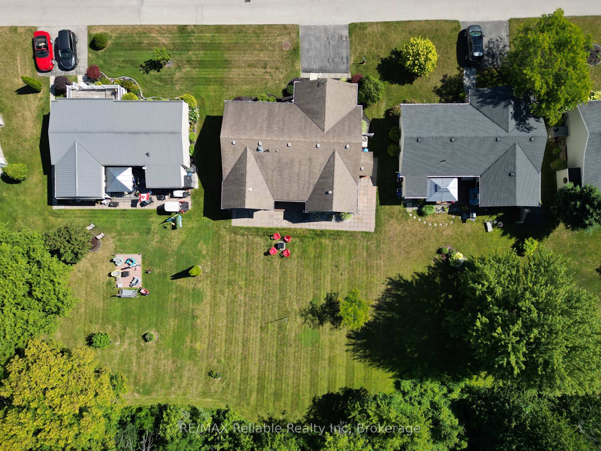 Photo 6 of 347 Shannon Boulevard, South Huron, Stephen — HOMEH