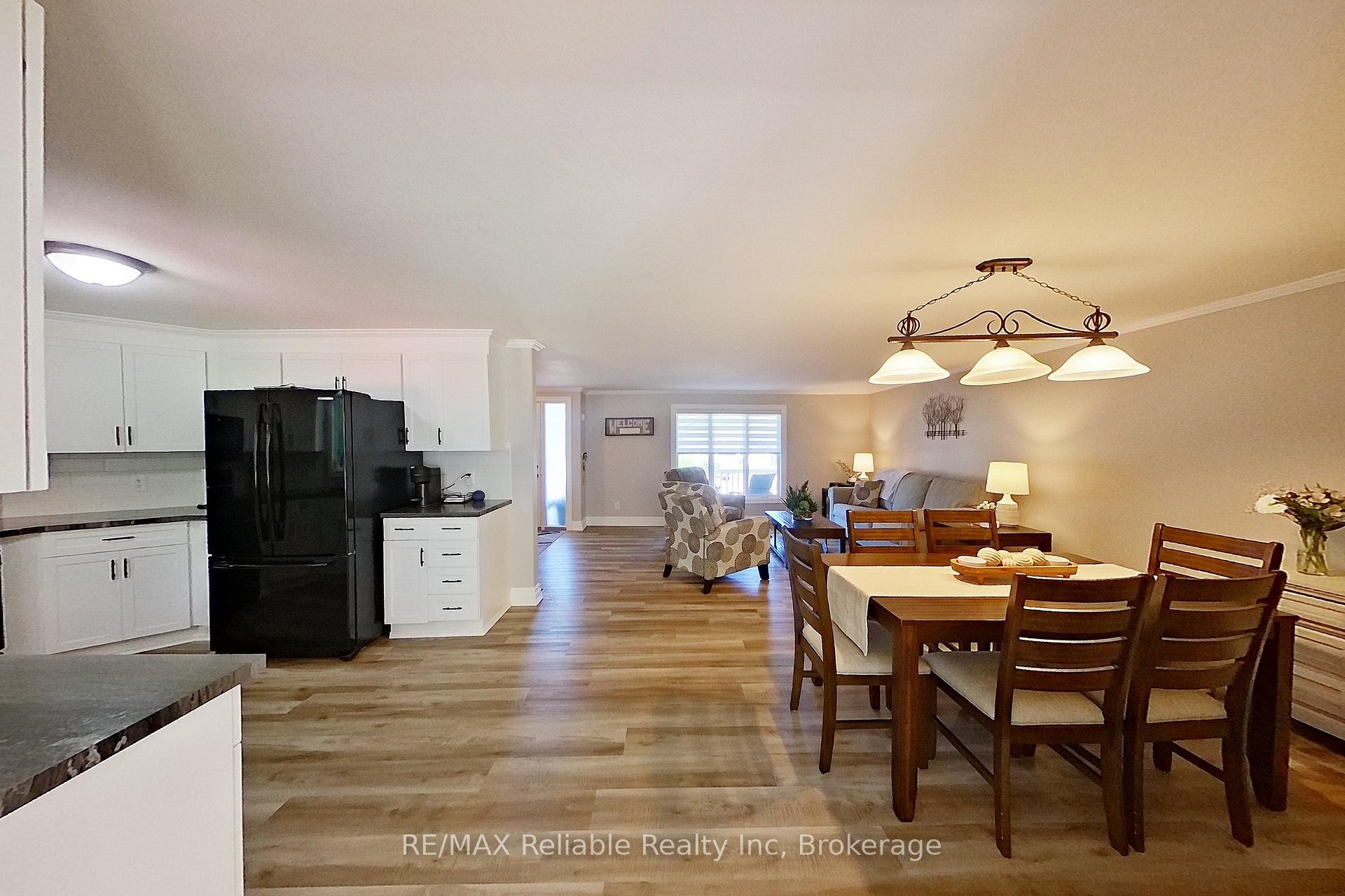 Photo 16 of 347 Shannon Boulevard, South Huron, Stephen — HOMEH