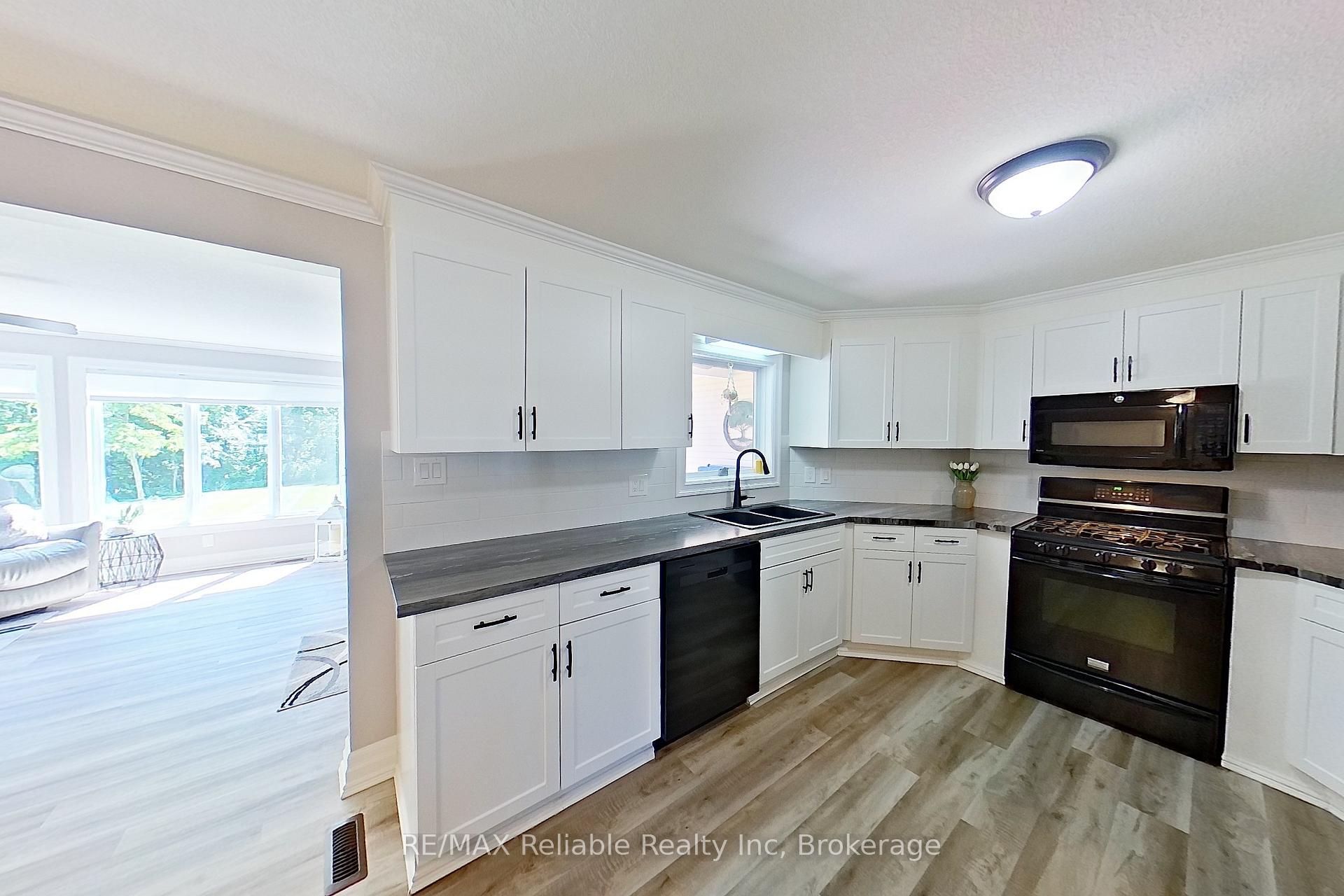Photo 24 of 347 Shannon Boulevard, South Huron, Stephen — HOMEH