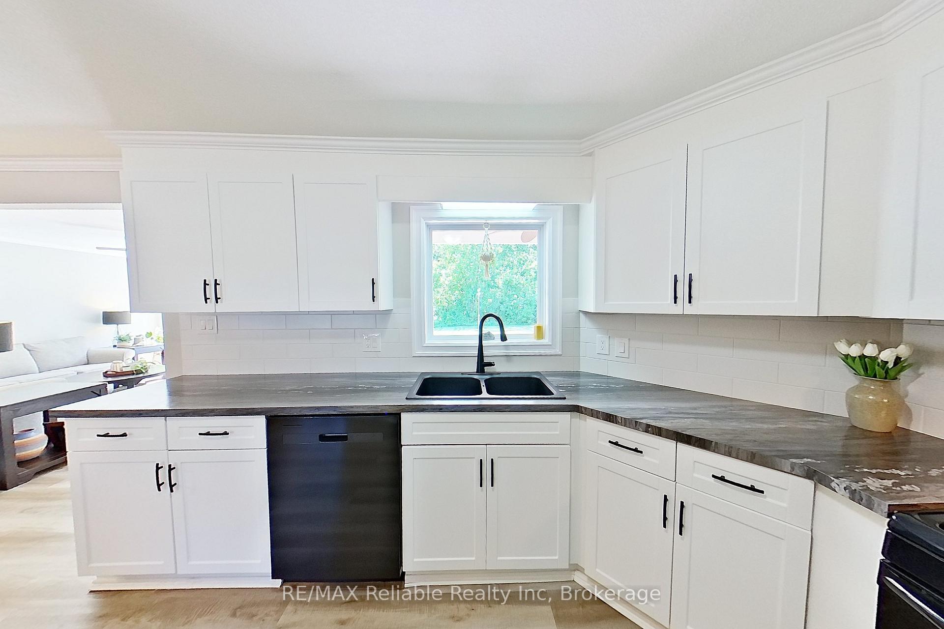 Photo 26 of 347 Shannon Boulevard, South Huron, Stephen — HOMEH