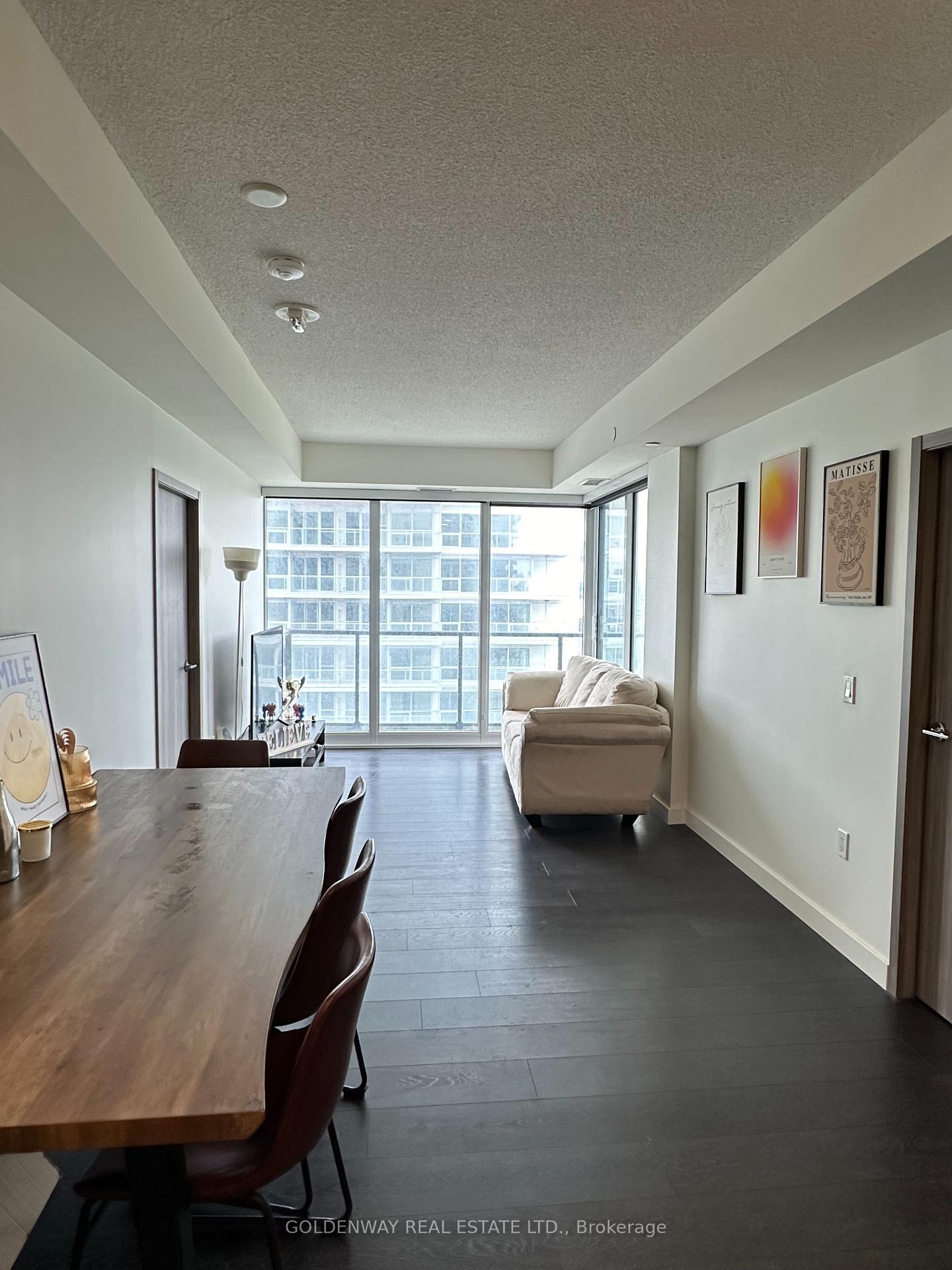 Photo 5 of 85 McMahon Drive, North York, Bayview Village — HOMEH