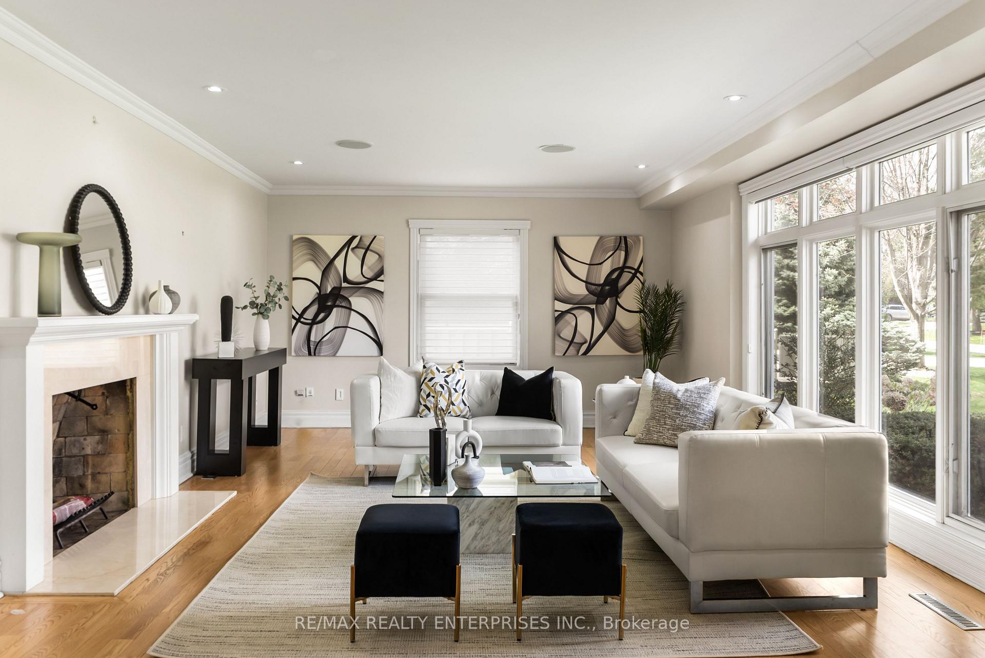 Photo 9 of 2154 Oneida Crescent, Mississauga, Erindale — HOMEH