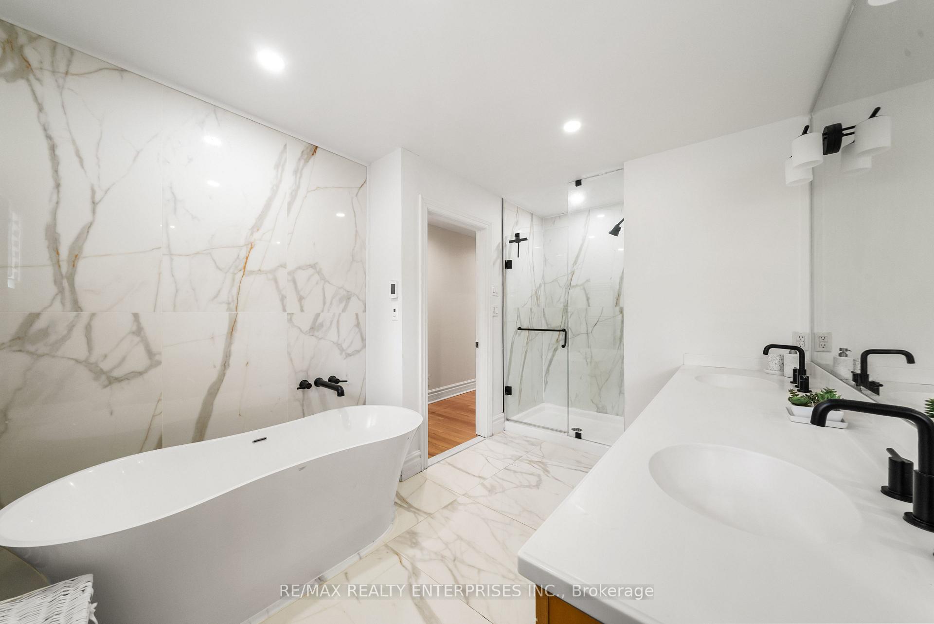 Photo 63 of 2154 Oneida Crescent, Mississauga, Erindale — HOMEH