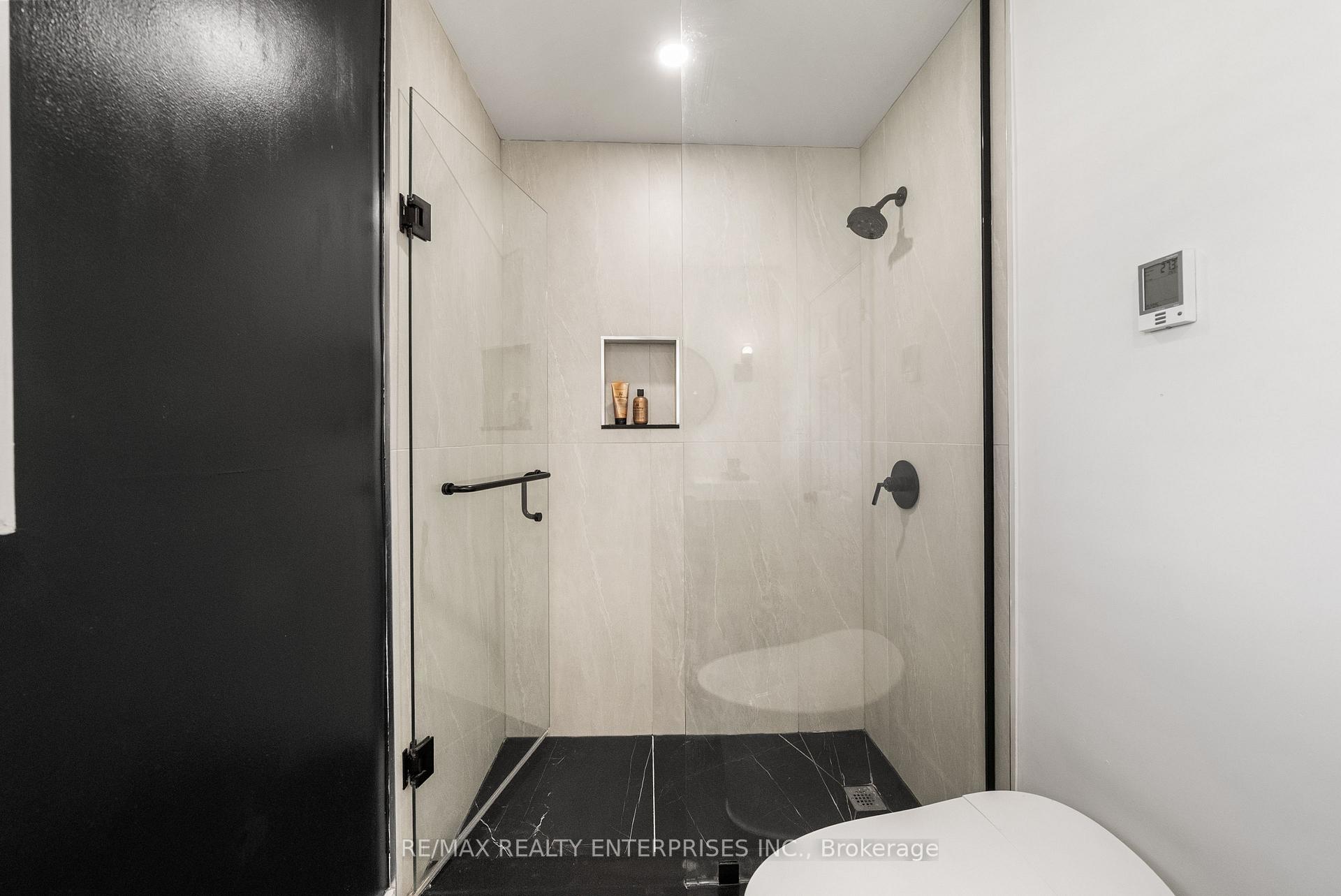 Photo 67 of 2154 Oneida Crescent, Mississauga, Erindale — HOMEH