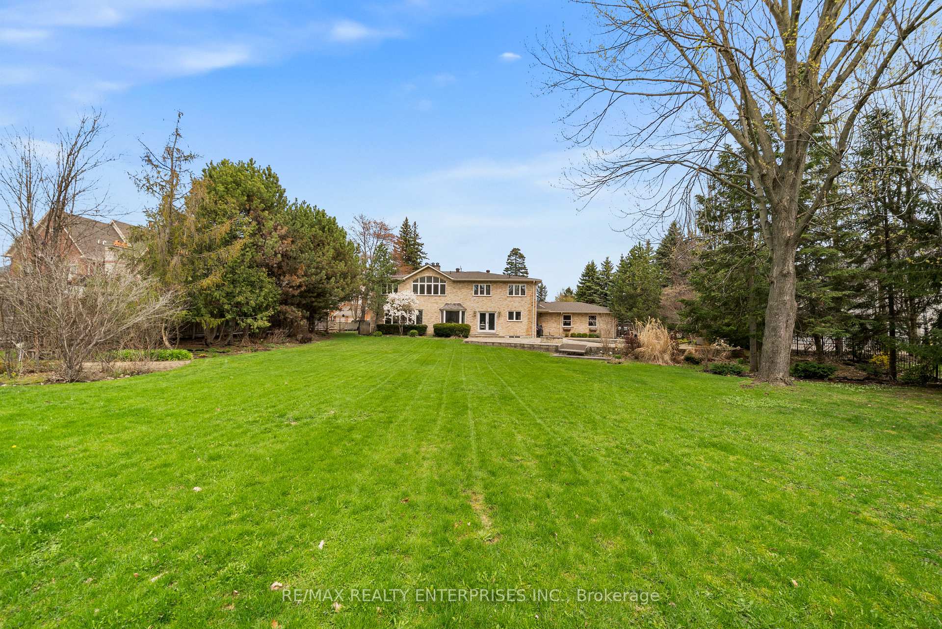 Photo 77 of 2154 Oneida Crescent, Mississauga, Erindale — HOMEH
