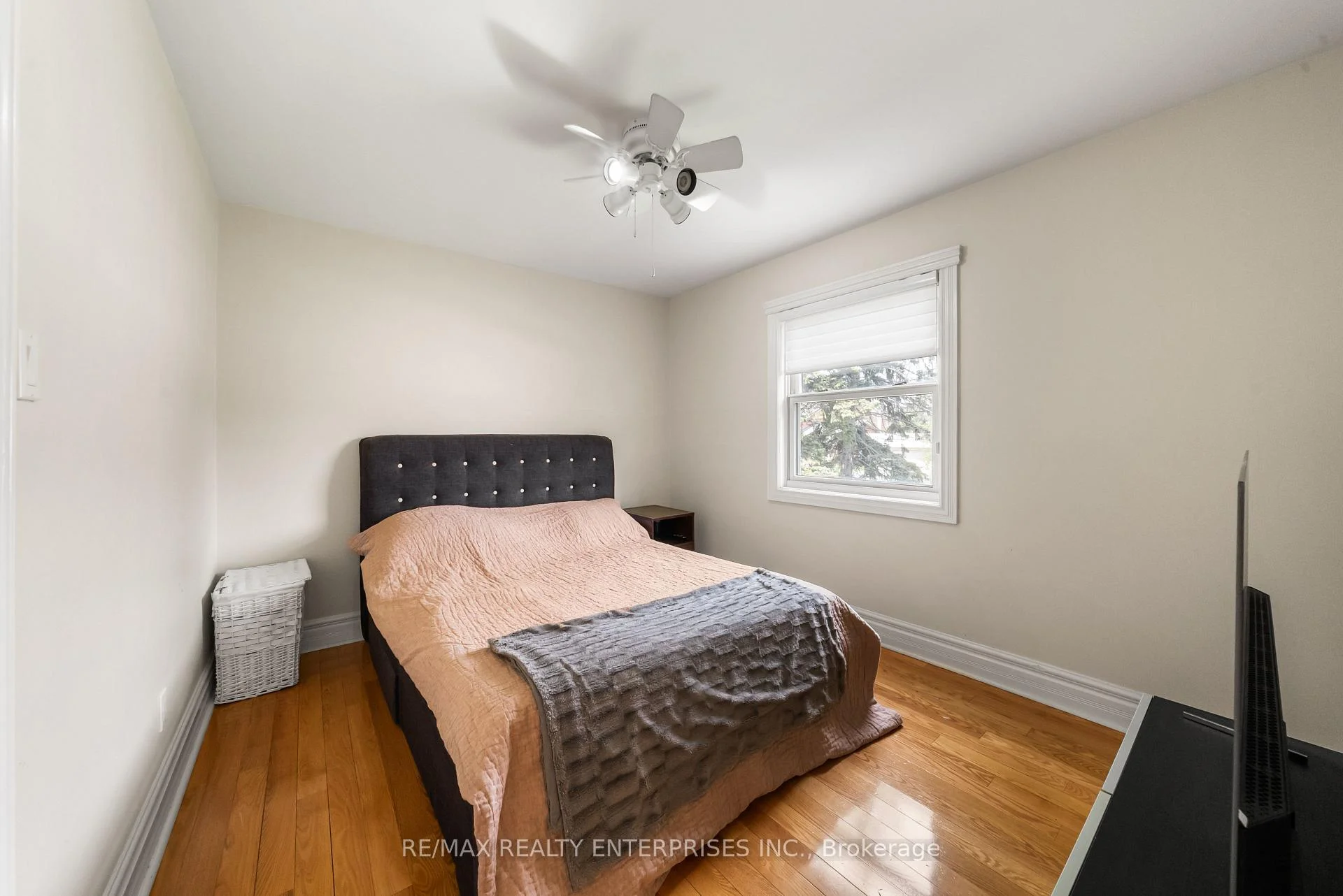 Photo 58 of 2154 Oneida Crescent, Mississauga, Erindale — HOMEH