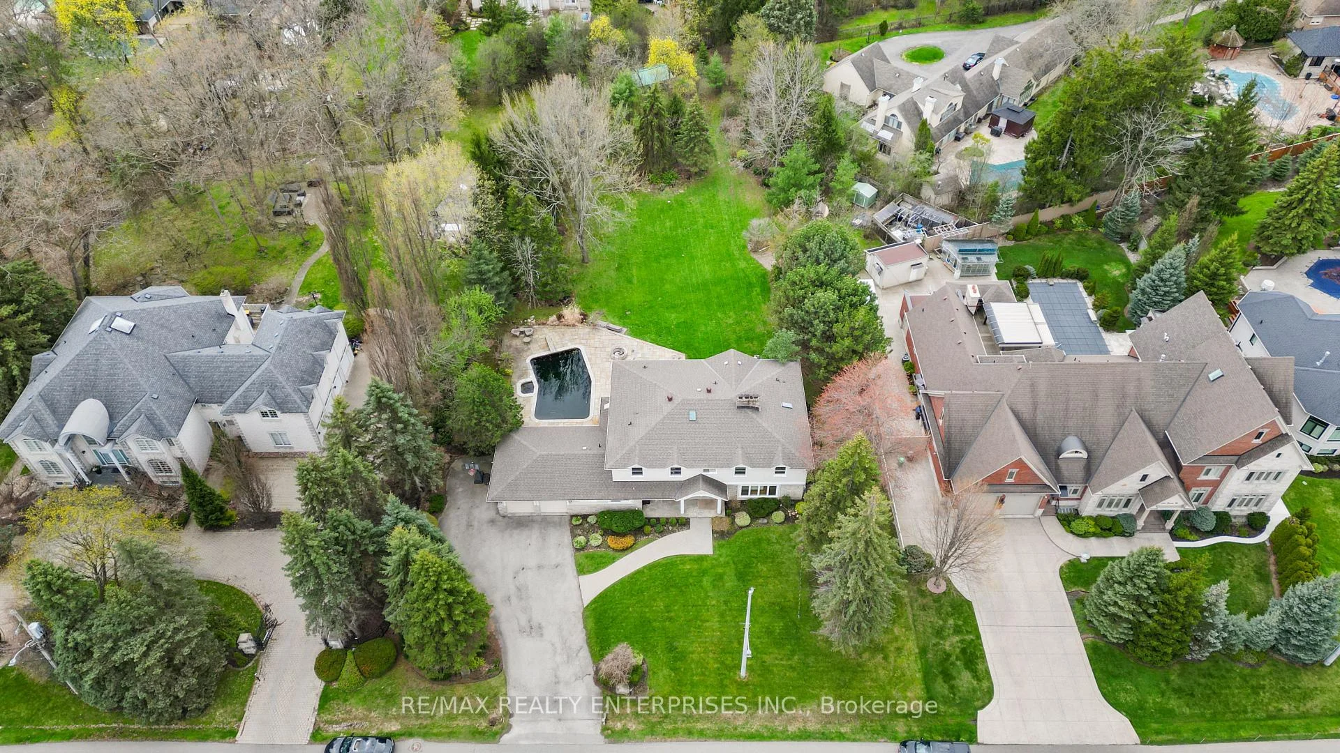 Photo 90 of 2154 Oneida Crescent, Mississauga, Erindale — HOMEH