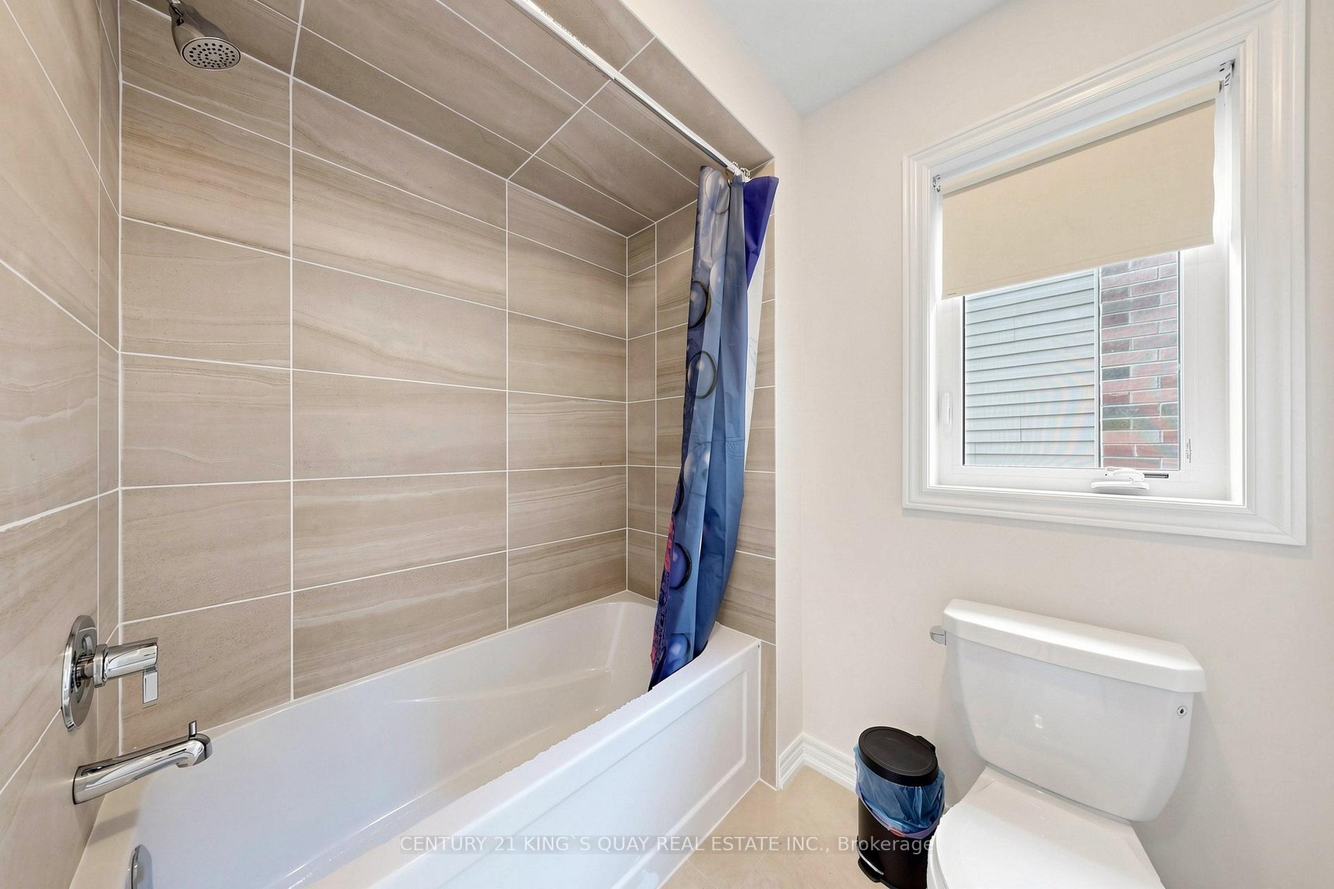 Photo 37 of 36 Bostock Drive, Georgina, Keswick South — HOMEH