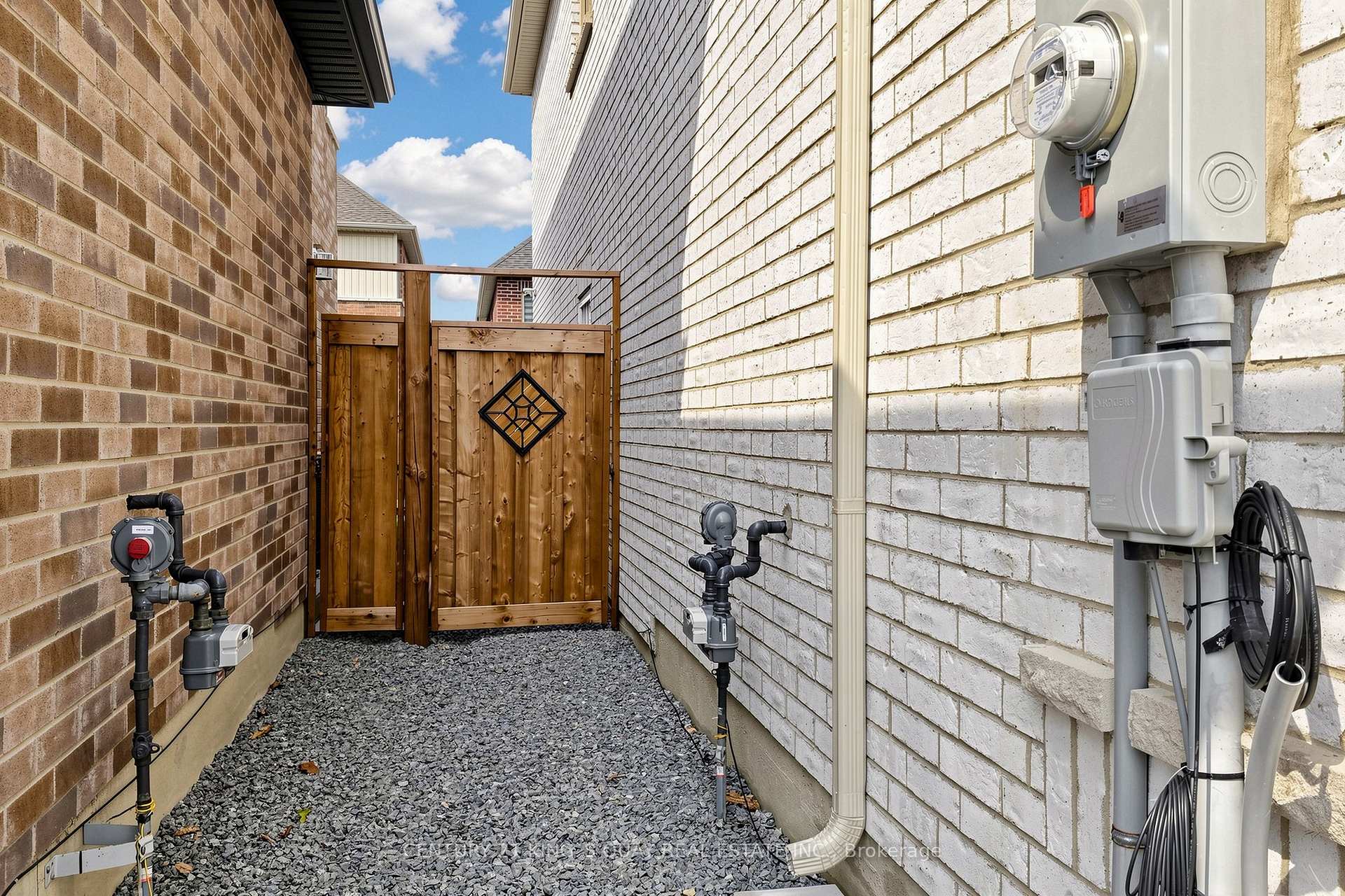 Photo 45 of 36 Bostock Drive, Georgina, Keswick South — HOMEH