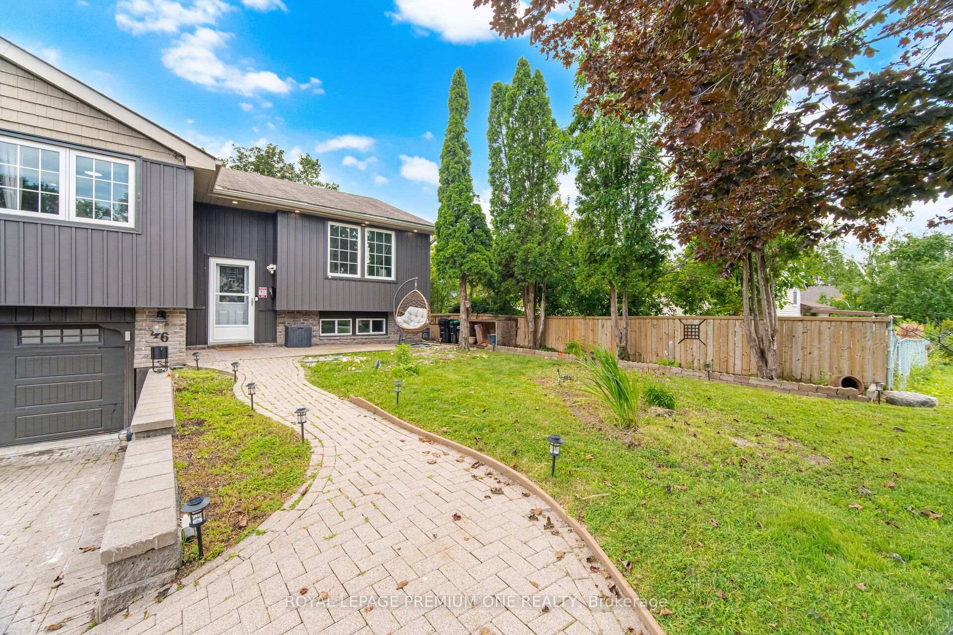 Photo 5 of 46 Lillian Crescent, Barrie, Sunnidale — HOMEH
