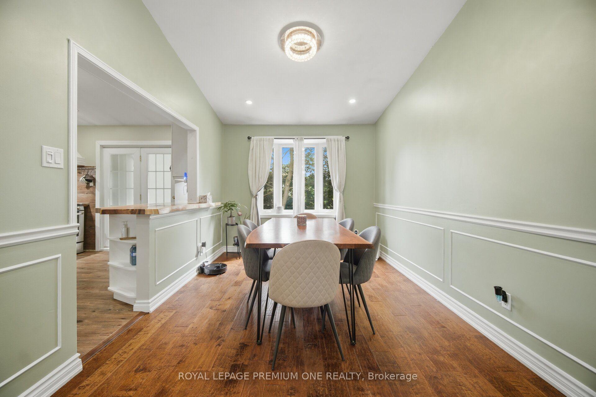 Photo 13 of 46 Lillian Crescent, Barrie, Sunnidale — HOMEH