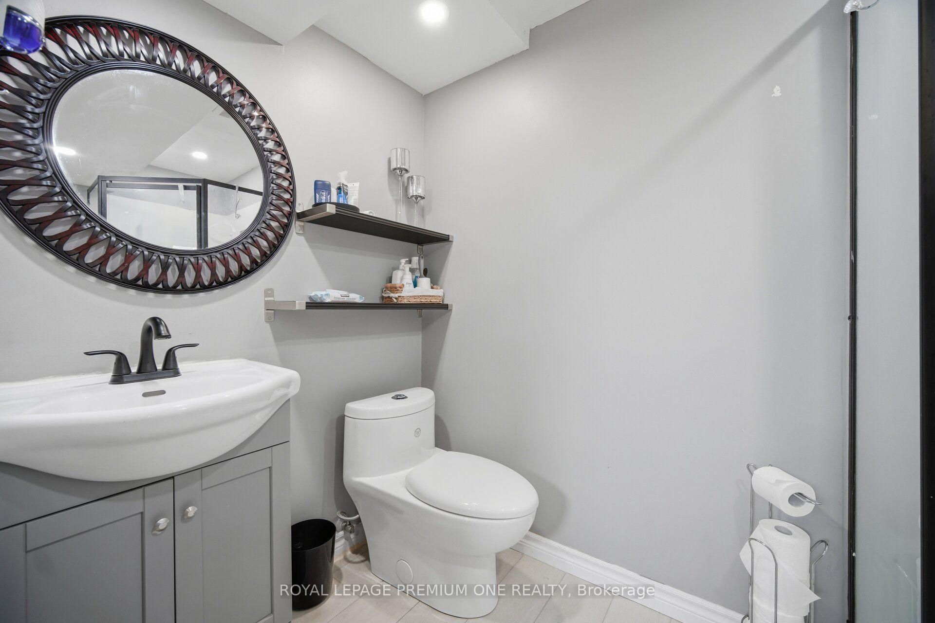 Photo 35 of 46 Lillian Crescent, Barrie, Sunnidale — HOMEH