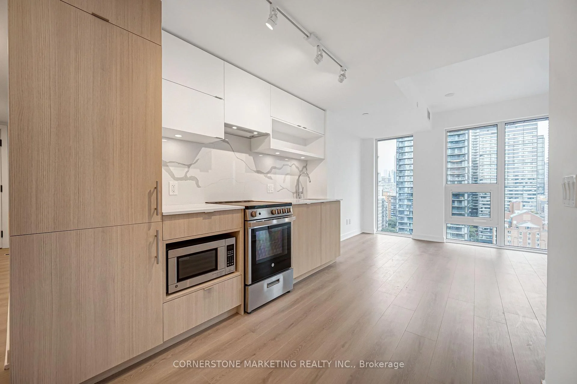 Photo of Unit 2003, 100 Queen Street E
