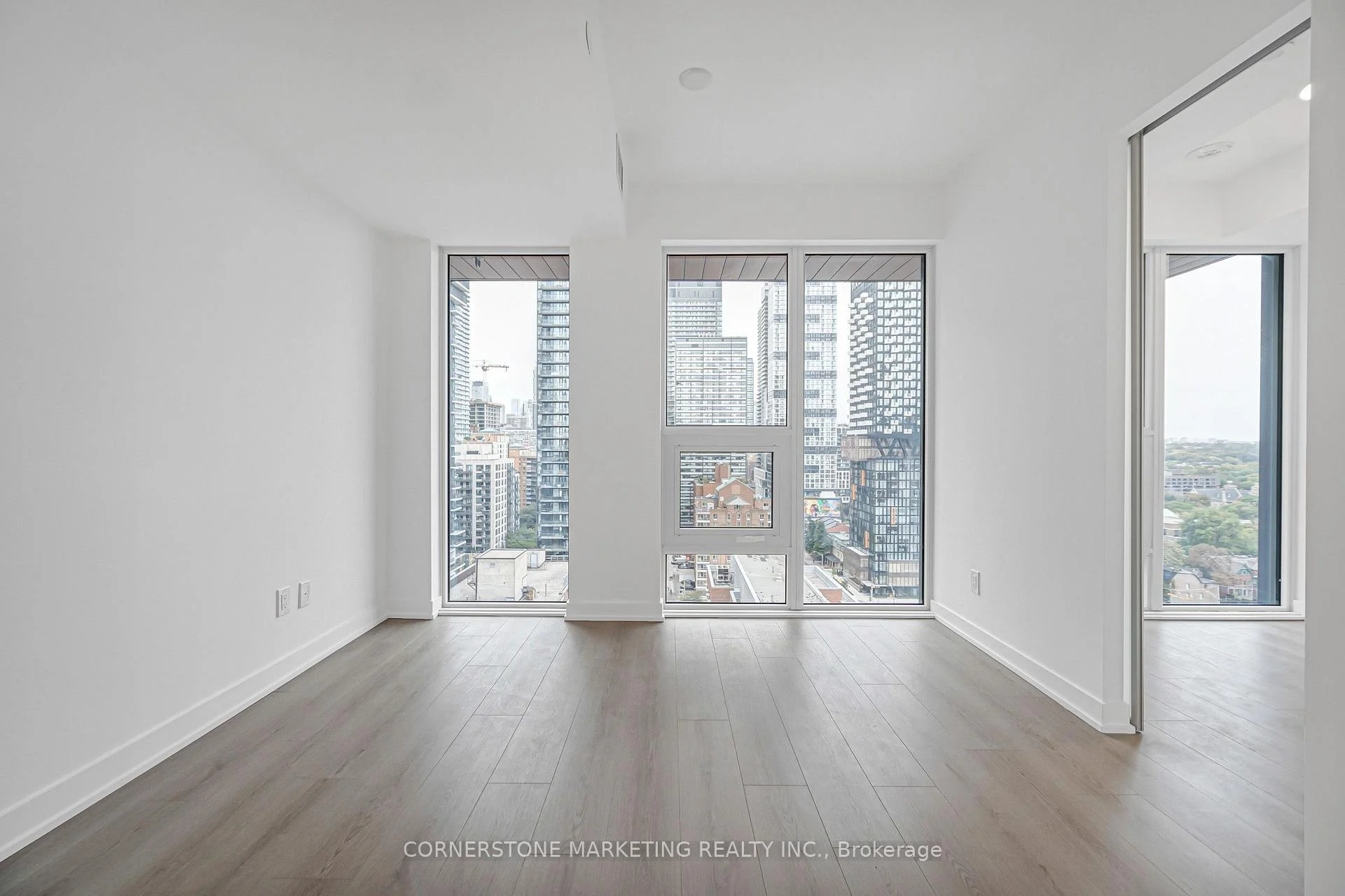 Photo 8 of Unit 2003, 100 Queen Street E, Toronto, Church-Yonge Corridor — HOMEH
