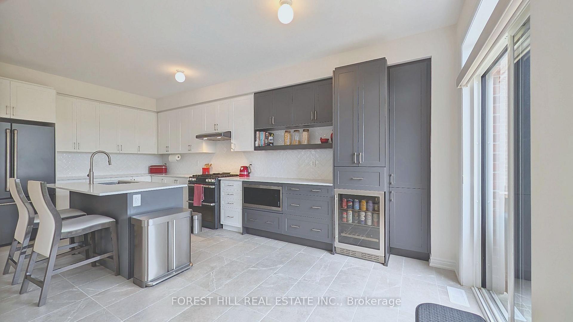 Photo 12 of 1362 Davis Loop, Innisfil, Lefroy — HOMEH