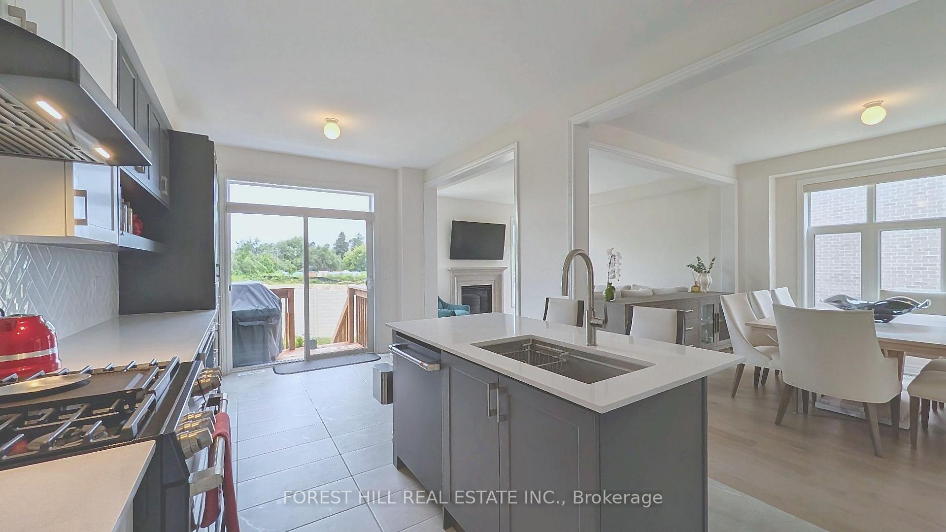 Photo 14 of 1362 Davis Loop, Innisfil, Lefroy — HOMEH