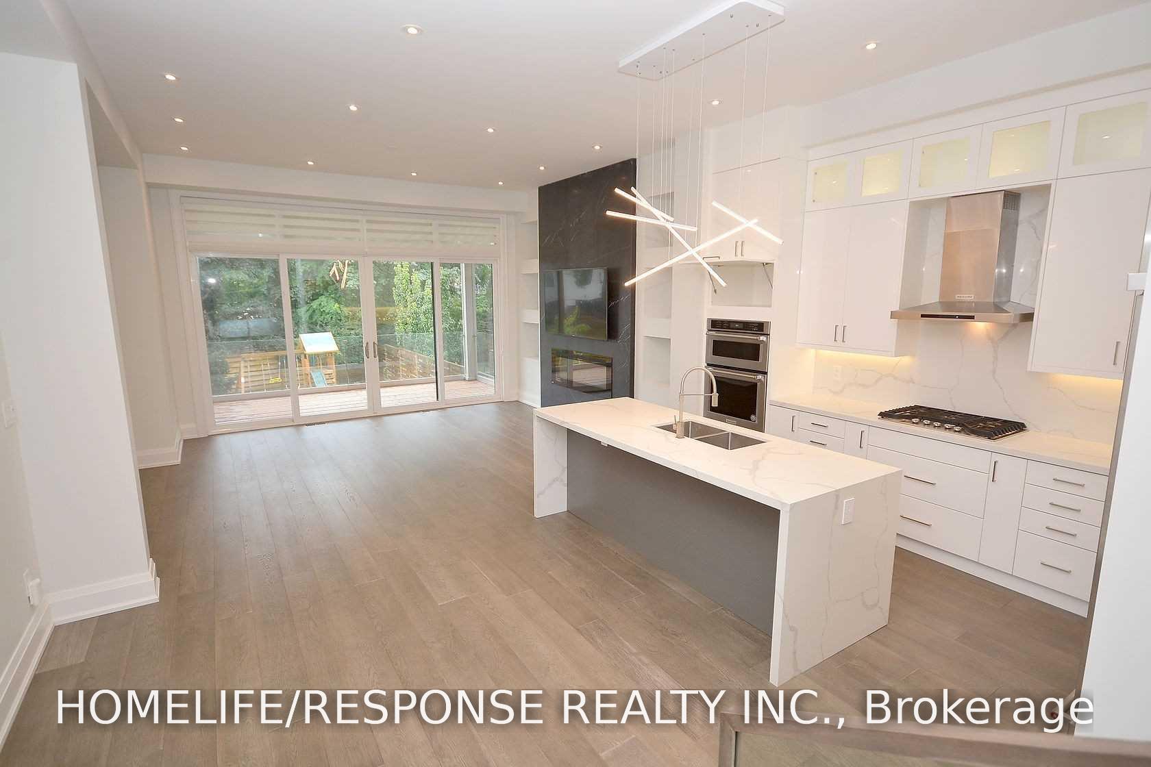Photo 7 of 14B Pine Avenue N, Mississauga, Port Credit — HOMEH