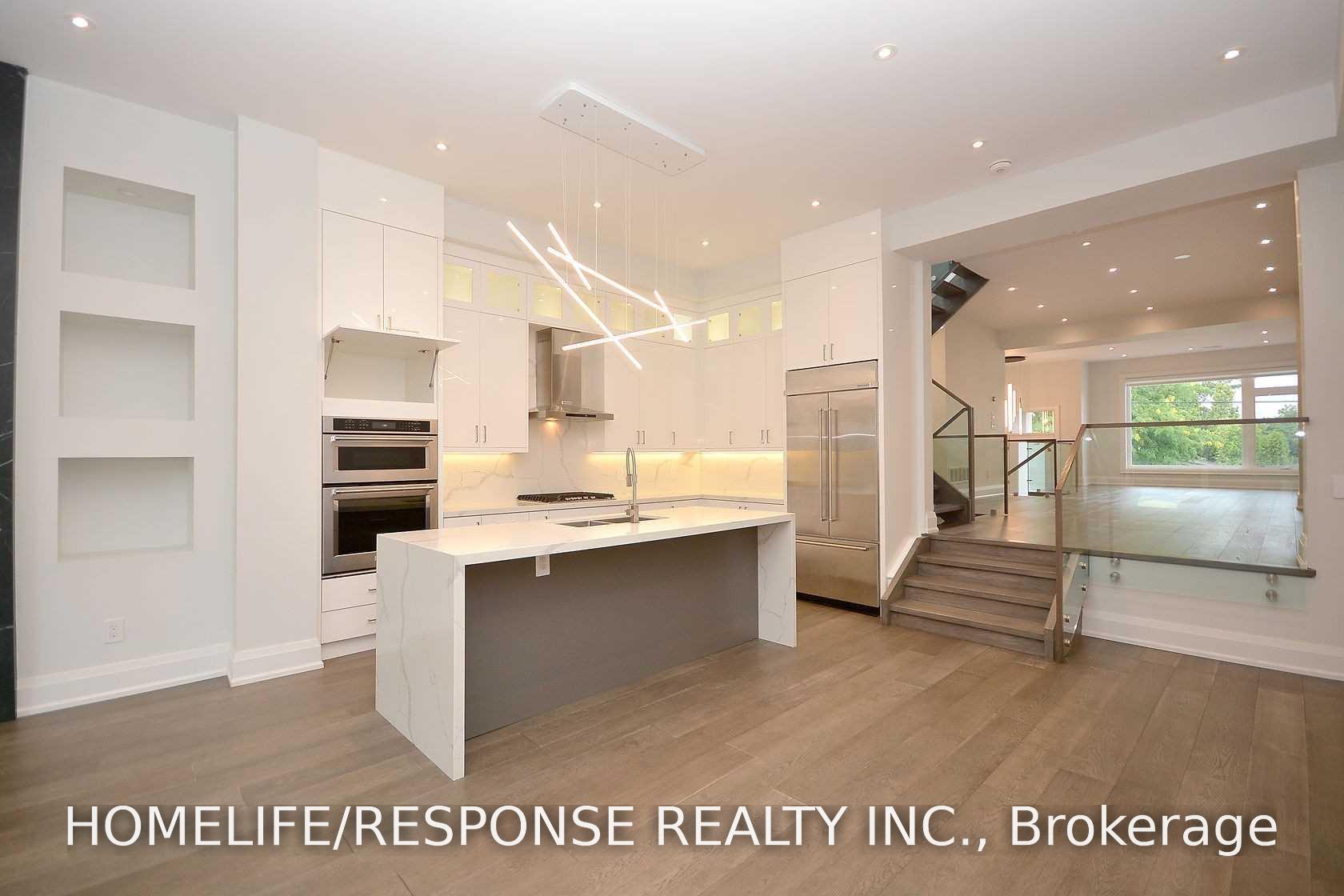 Photo 8 of 14B Pine Avenue N, Mississauga, Port Credit — HOMEH