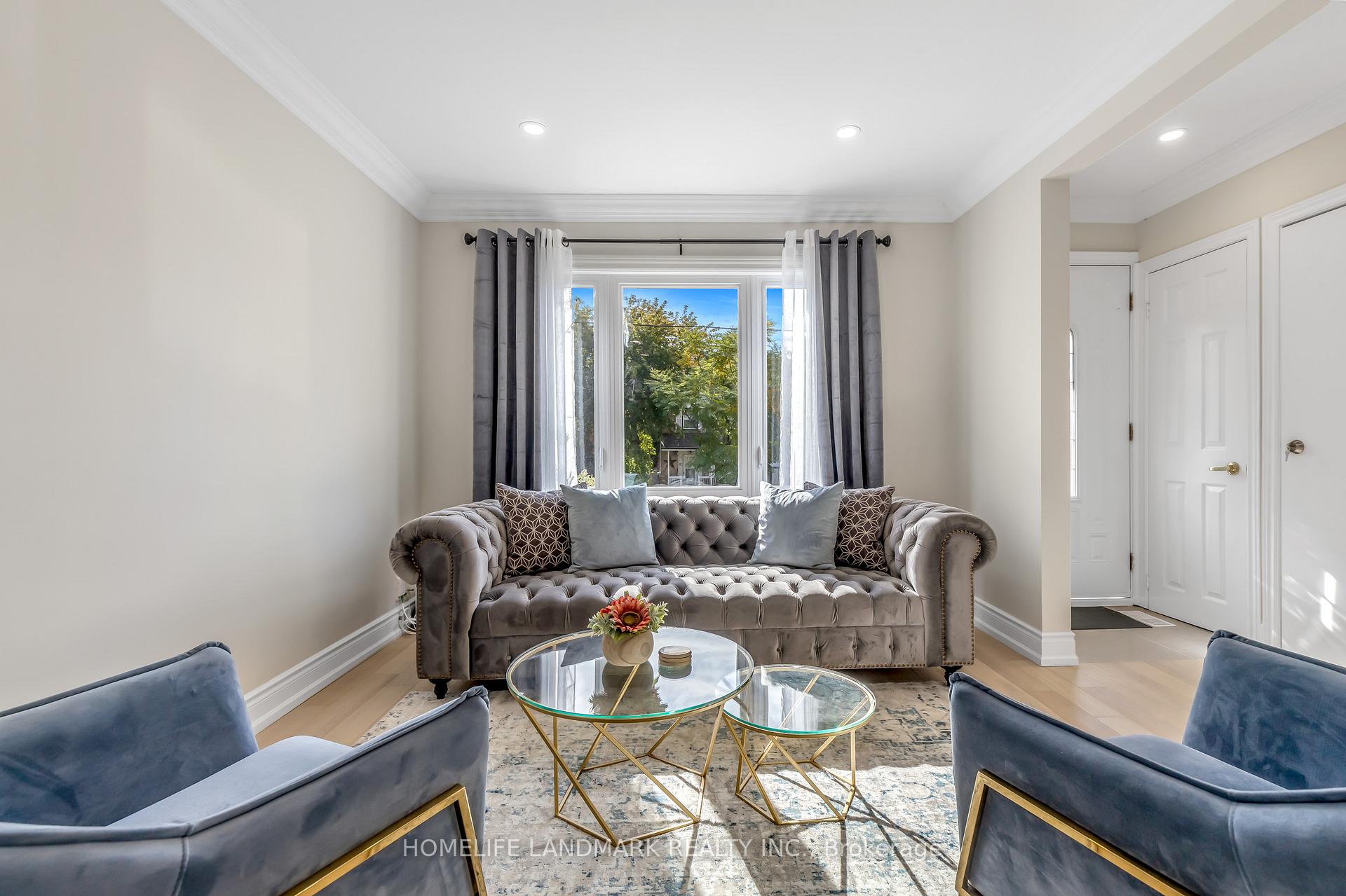 Photo 5 of 34 Ringley Avenue, Etobicoke, Stonegate-Queensway — HOMEH