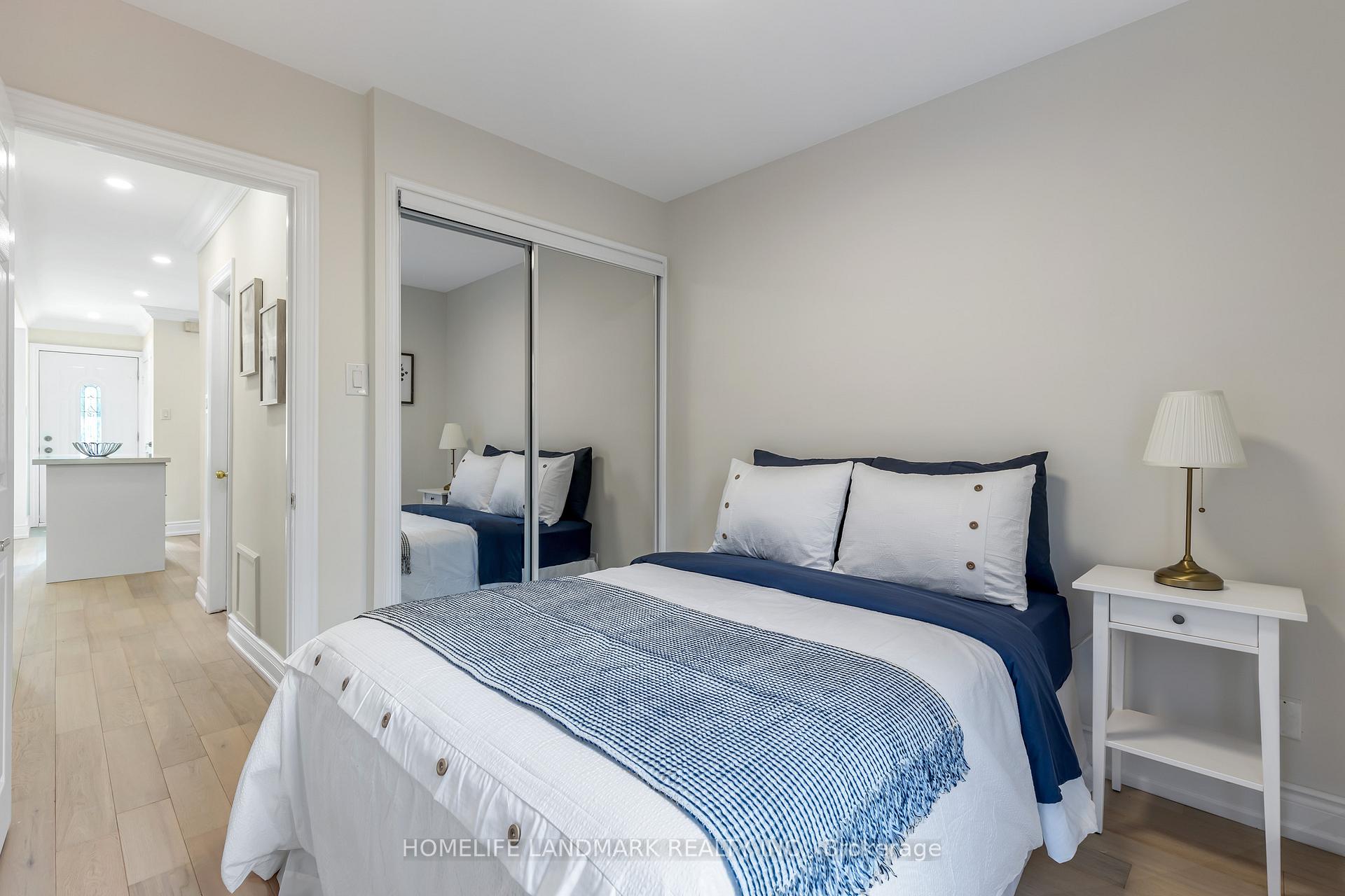 Photo 14 of 34 Ringley Avenue, Etobicoke, Stonegate-Queensway — HOMEH