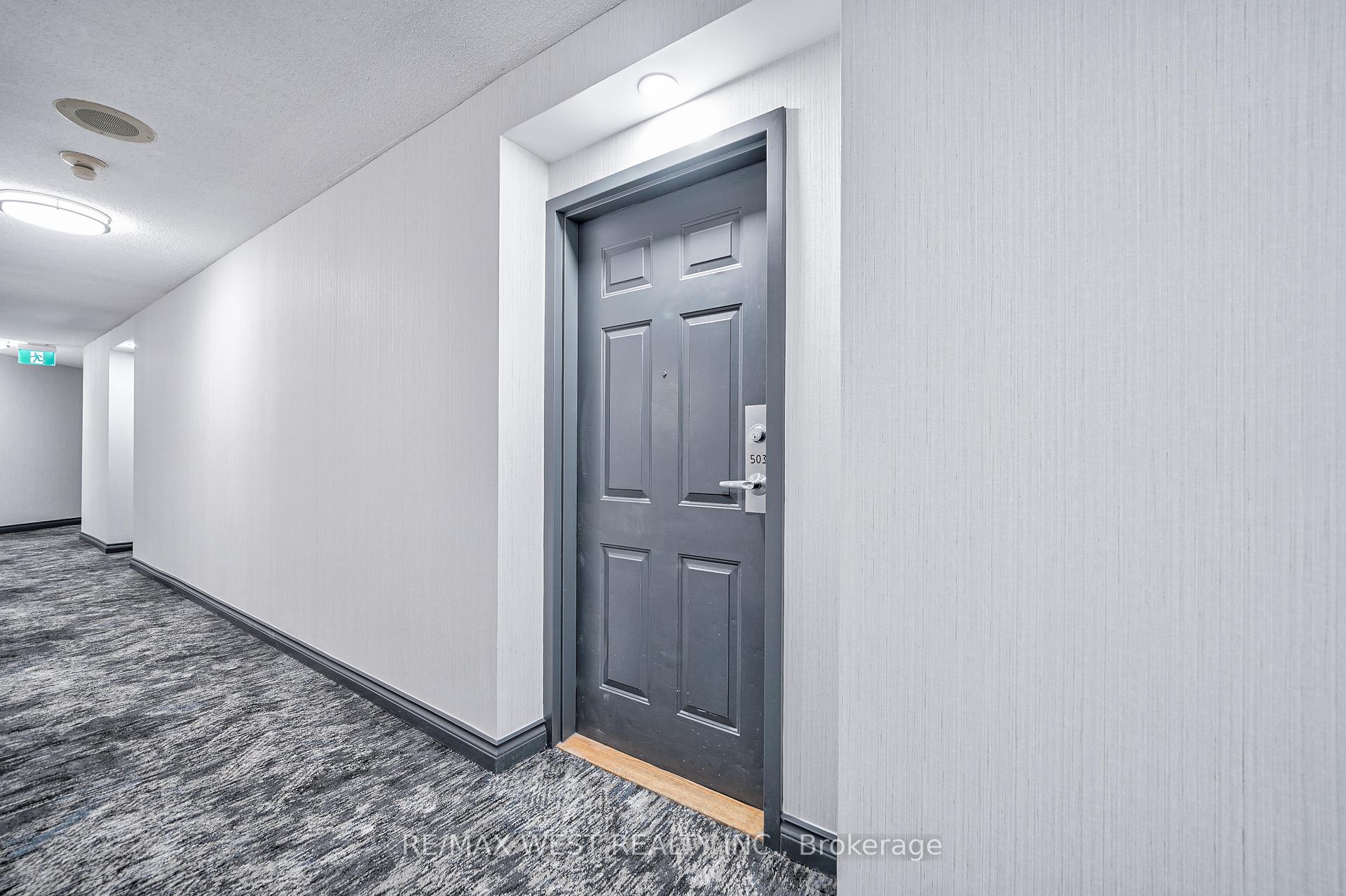 Photo 9 of Unit 503, 250 Webb Drive, Mississauga, City Centre — HOMEH