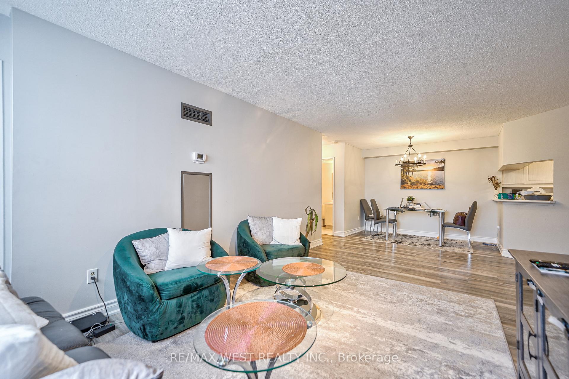Photo 16 of Unit 503, 250 Webb Drive, Mississauga, City Centre — HOMEH