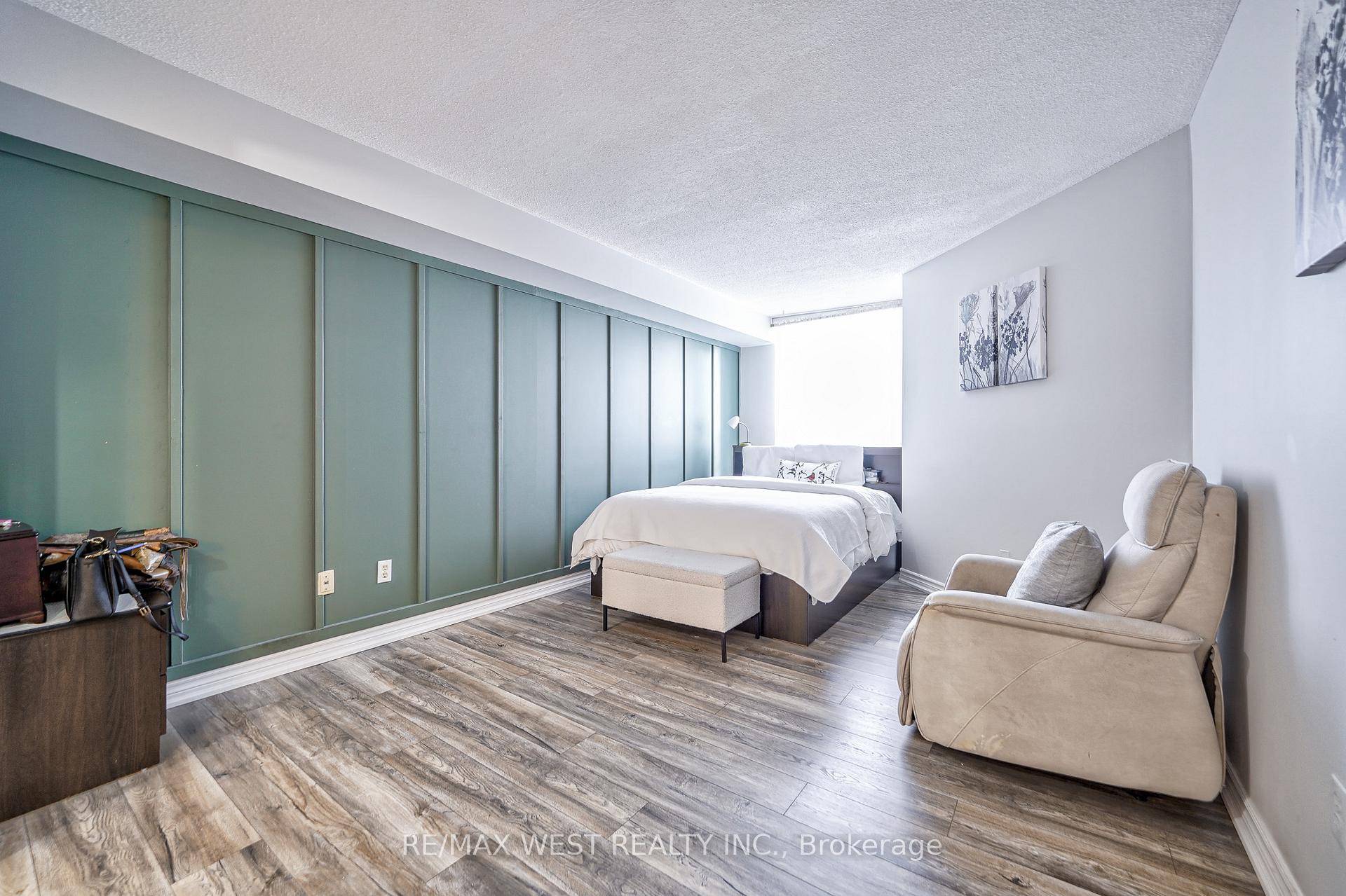 Photo 23 of Unit 503, 250 Webb Drive, Mississauga, City Centre — HOMEH