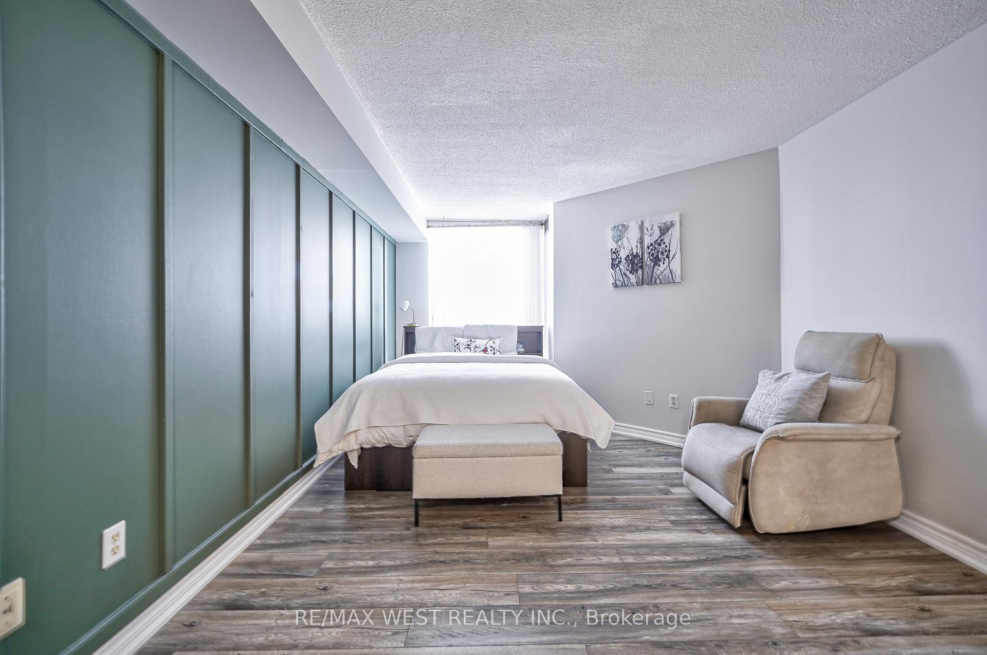 Photo 24 of Unit 503, 250 Webb Drive, Mississauga, City Centre — HOMEH