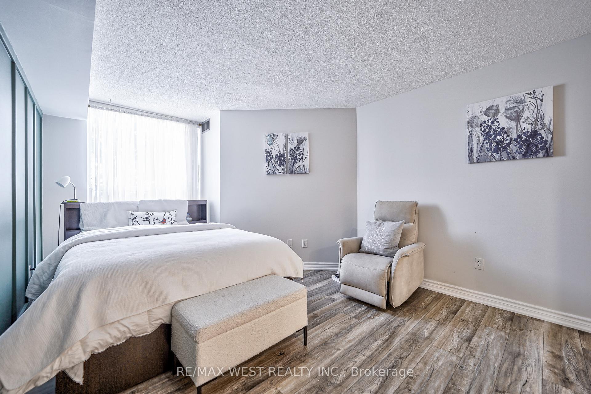 Photo 25 of Unit 503, 250 Webb Drive, Mississauga, City Centre — HOMEH