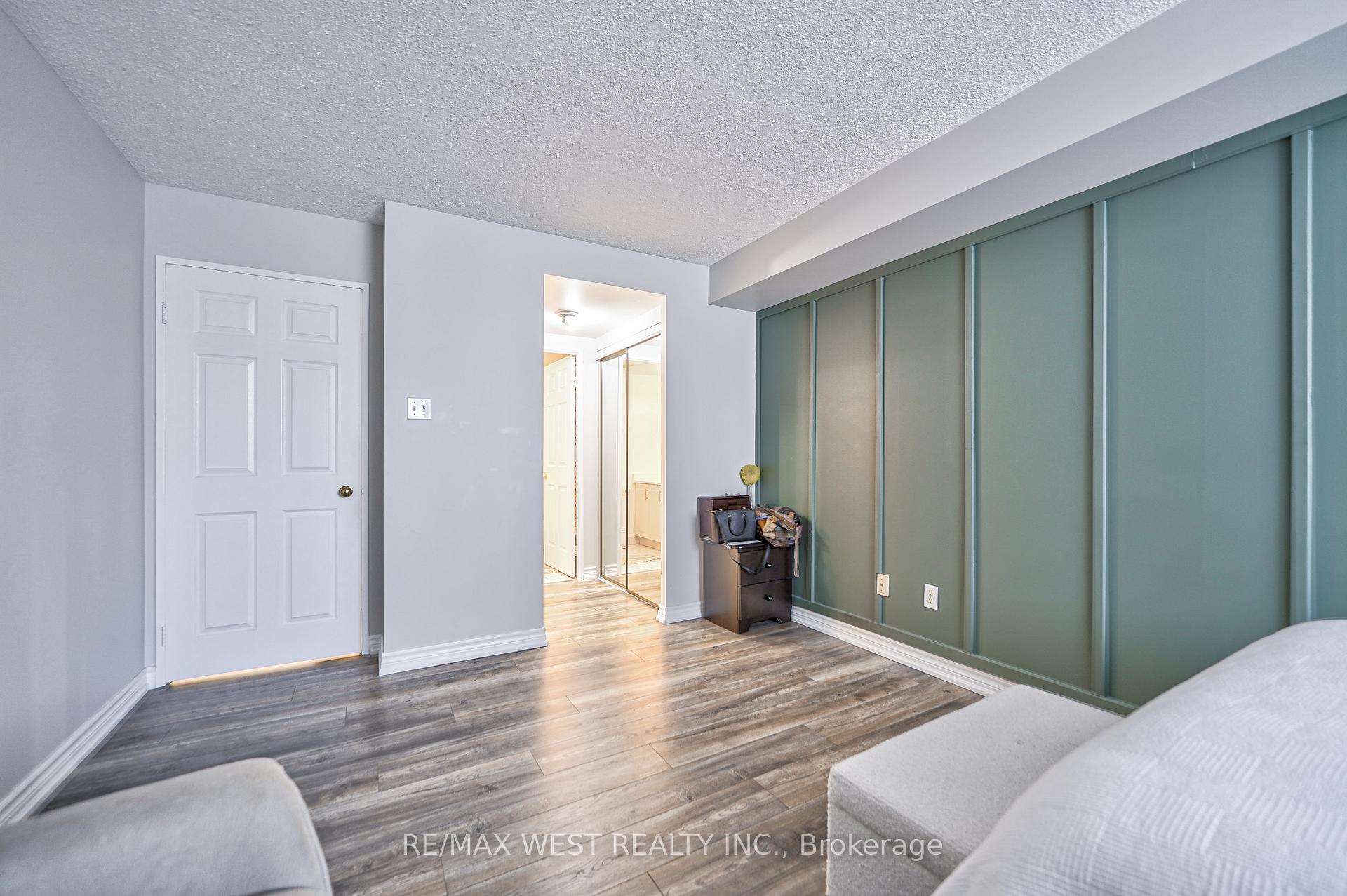 Photo 26 of Unit 503, 250 Webb Drive, Mississauga, City Centre — HOMEH