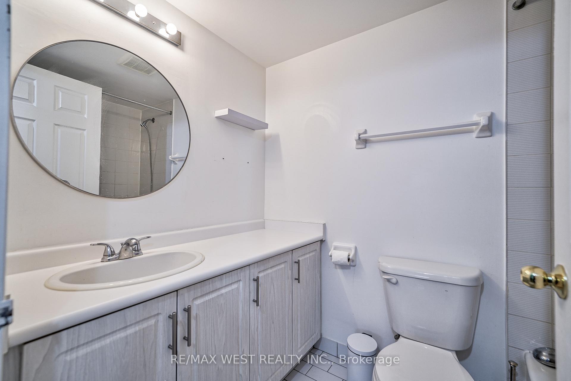 Photo 28 of Unit 503, 250 Webb Drive, Mississauga, City Centre — HOMEH