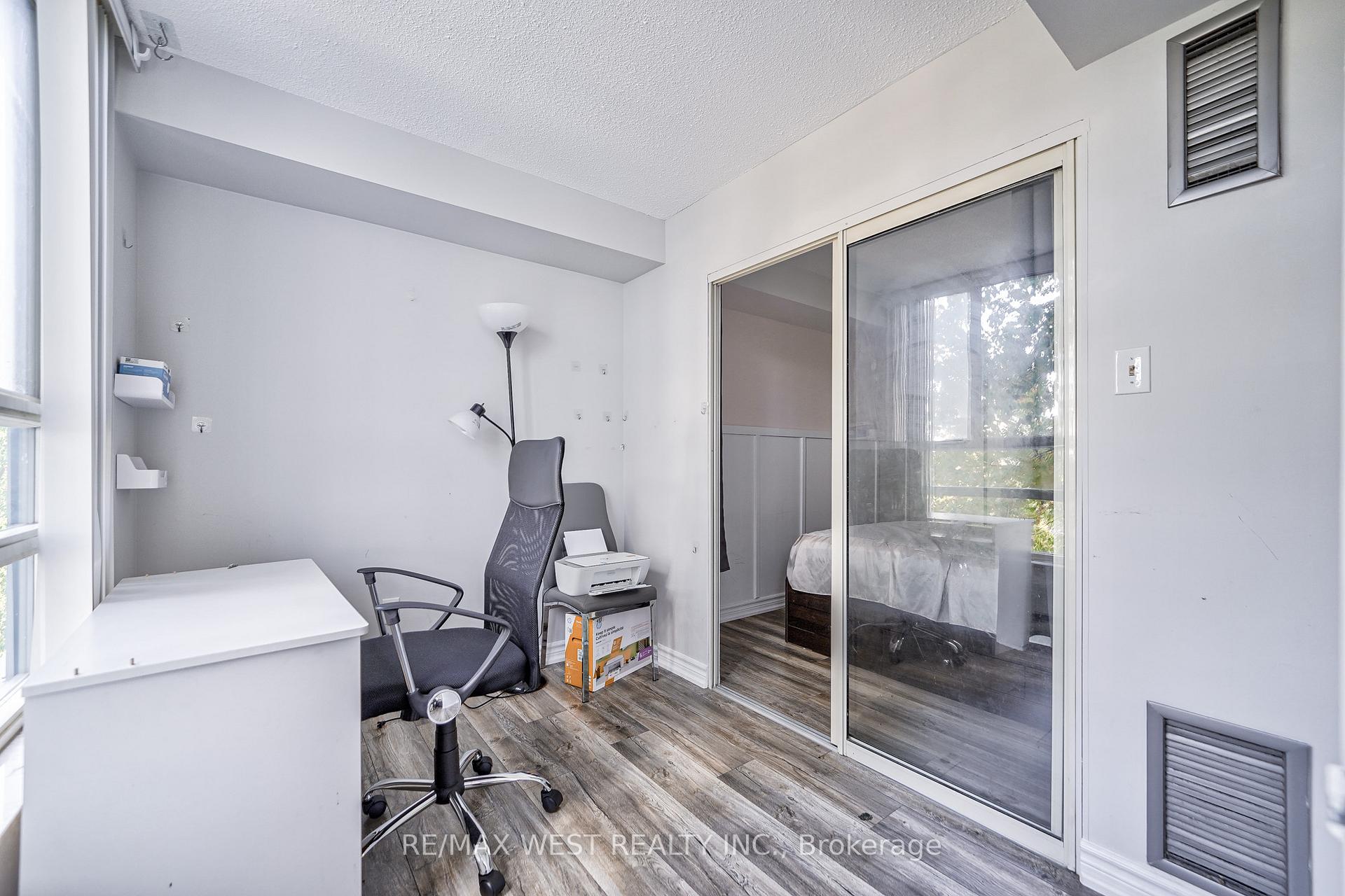 Photo 34 of Unit 503, 250 Webb Drive, Mississauga, City Centre — HOMEH