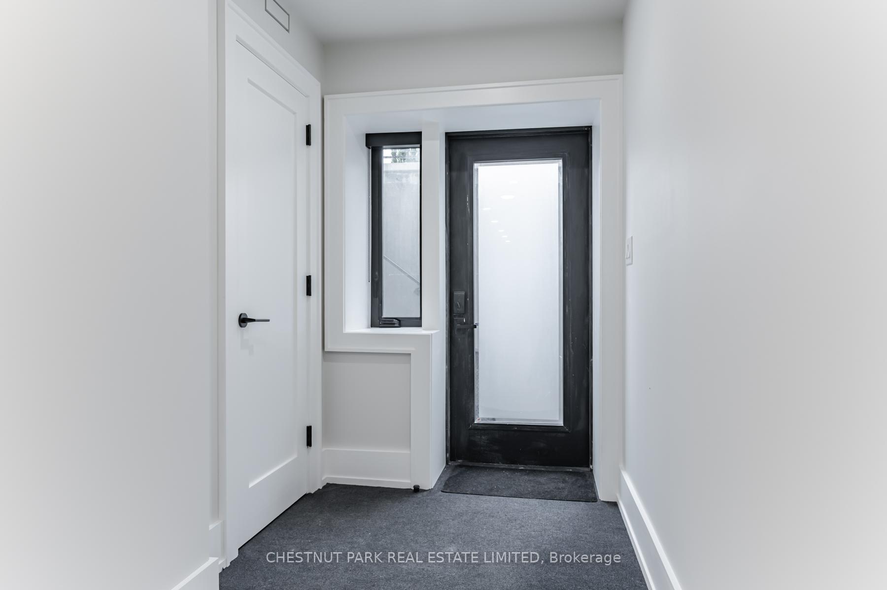 Photo 3 of Unit Lower, 594 Concord Avenue, Toronto, Dovercourt-Wallace Emerson-Junction — HOMEH