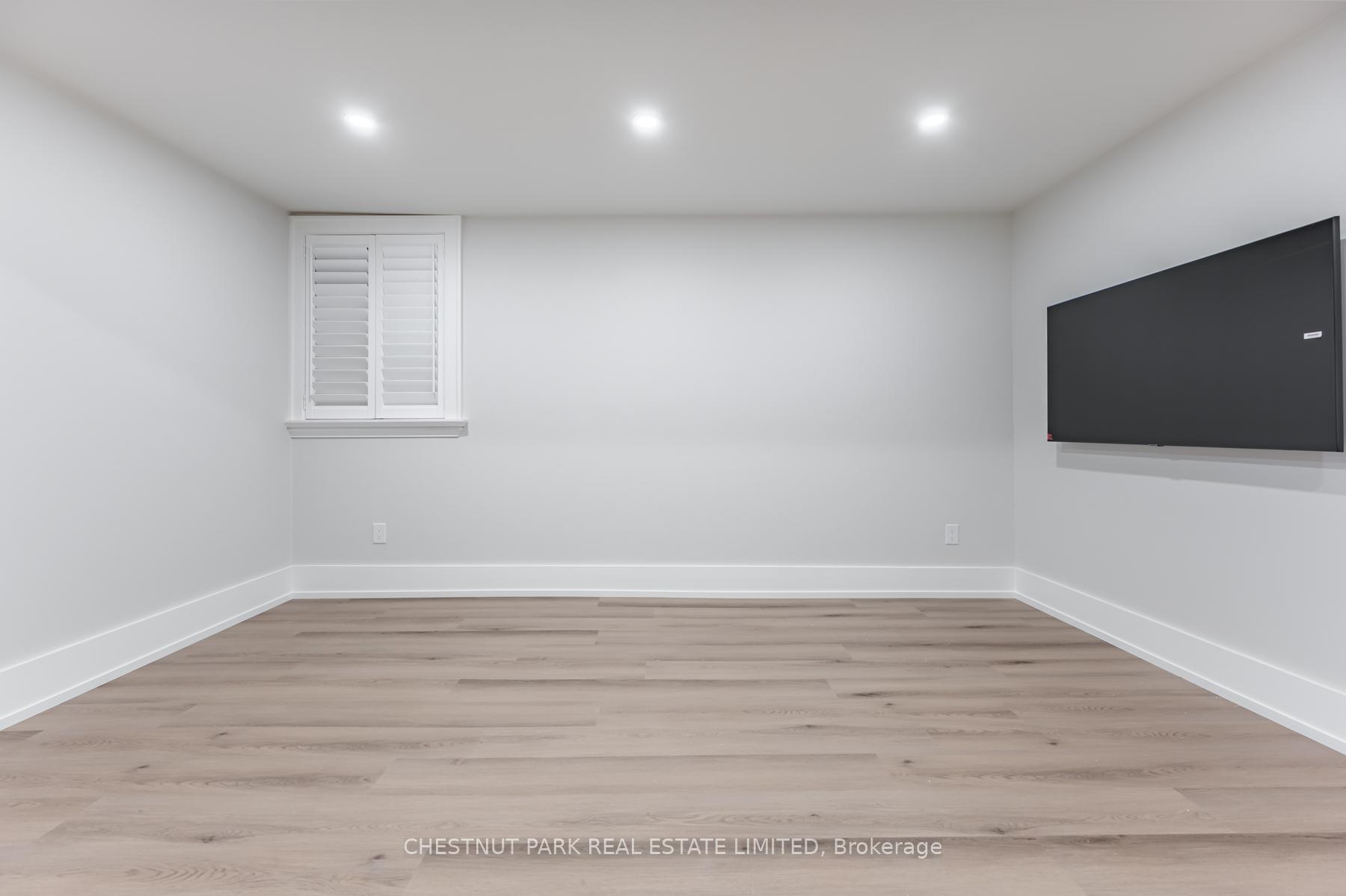 Photo 7 of Unit Lower, 594 Concord Avenue, Toronto, Dovercourt-Wallace Emerson-Junction — HOMEH