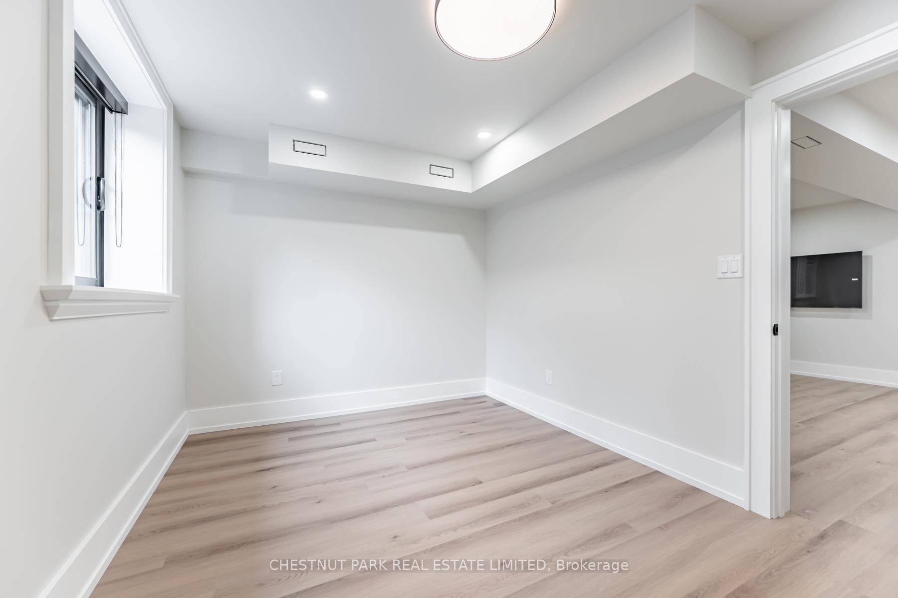 Photo 14 of Unit Lower, 594 Concord Avenue, Toronto, Dovercourt-Wallace Emerson-Junction — HOMEH