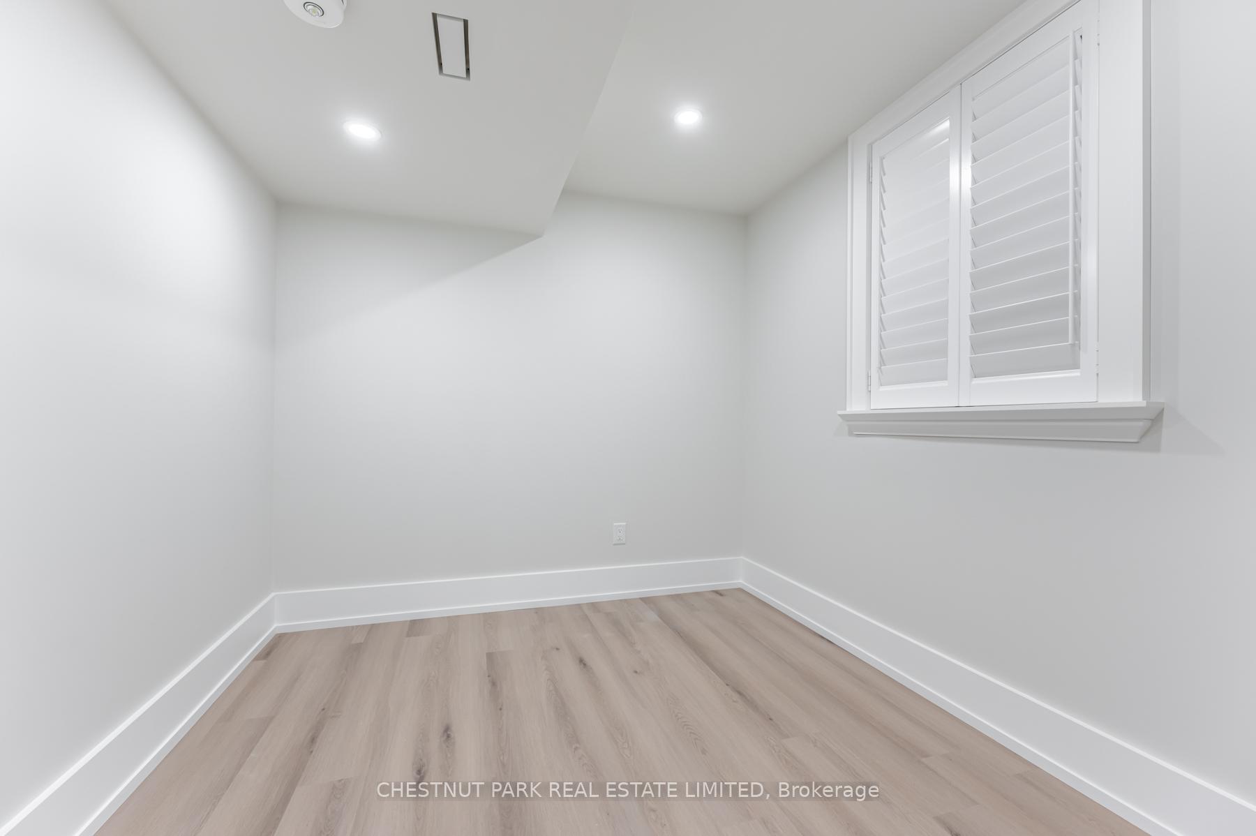 Photo 18 of Unit Lower, 594 Concord Avenue, Toronto, Dovercourt-Wallace Emerson-Junction — HOMEH