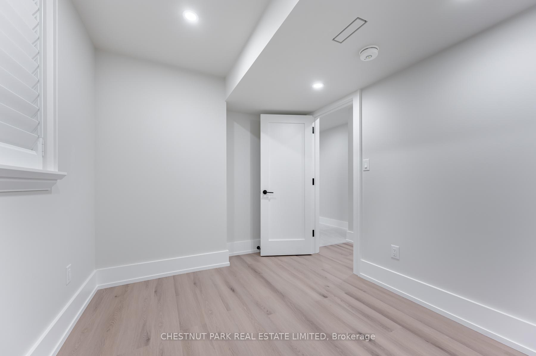 Photo 19 of Unit Lower, 594 Concord Avenue, Toronto, Dovercourt-Wallace Emerson-Junction — HOMEH