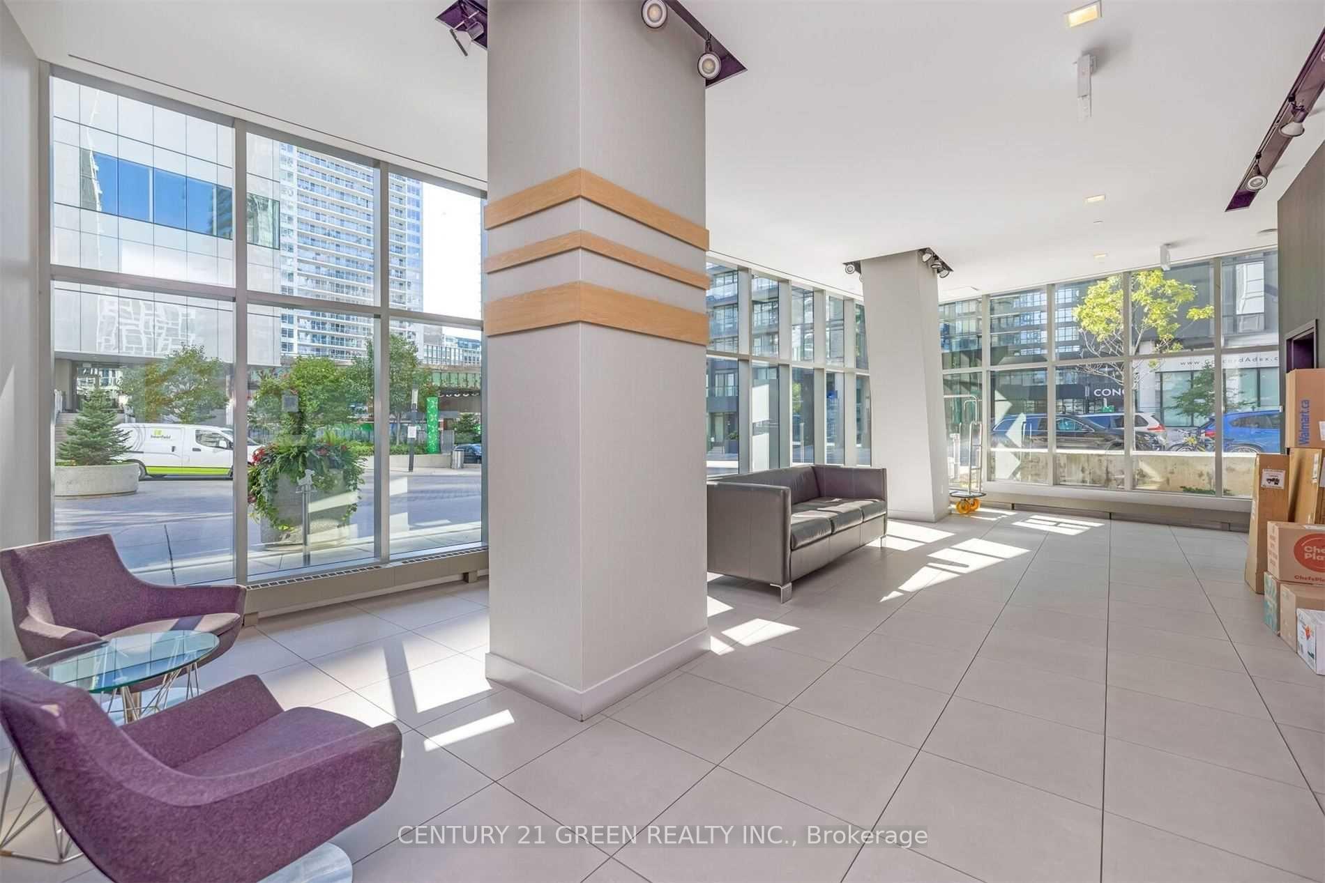 Photo 6 of Unit 705, 85 Queens Wharf Road, Toronto, Waterfront Communities — HOMEH