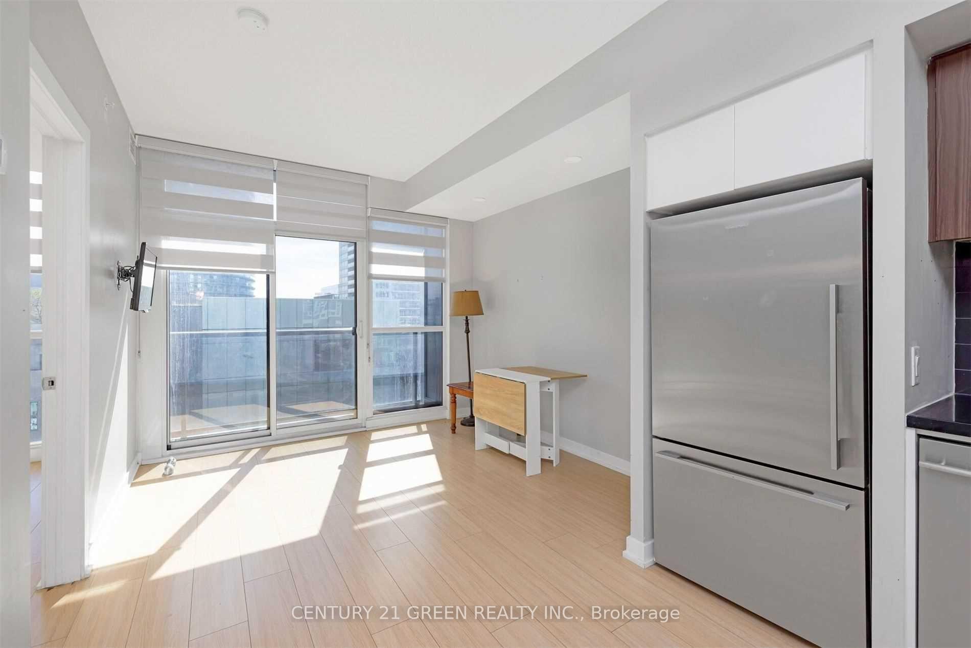 Photo 14 of Unit 705, 85 Queens Wharf Road, Toronto, Waterfront Communities — HOMEH