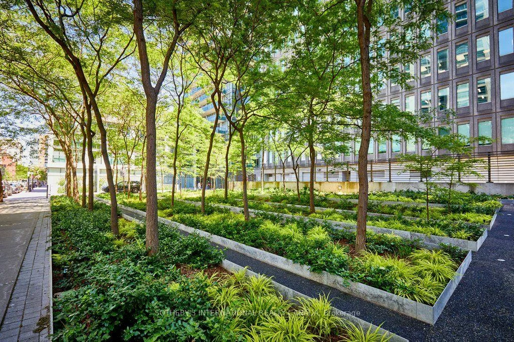 Photo 15 of Unit 3601, 33 Lombard Street, Toronto, Church-Yonge Corridor — HOMEH
